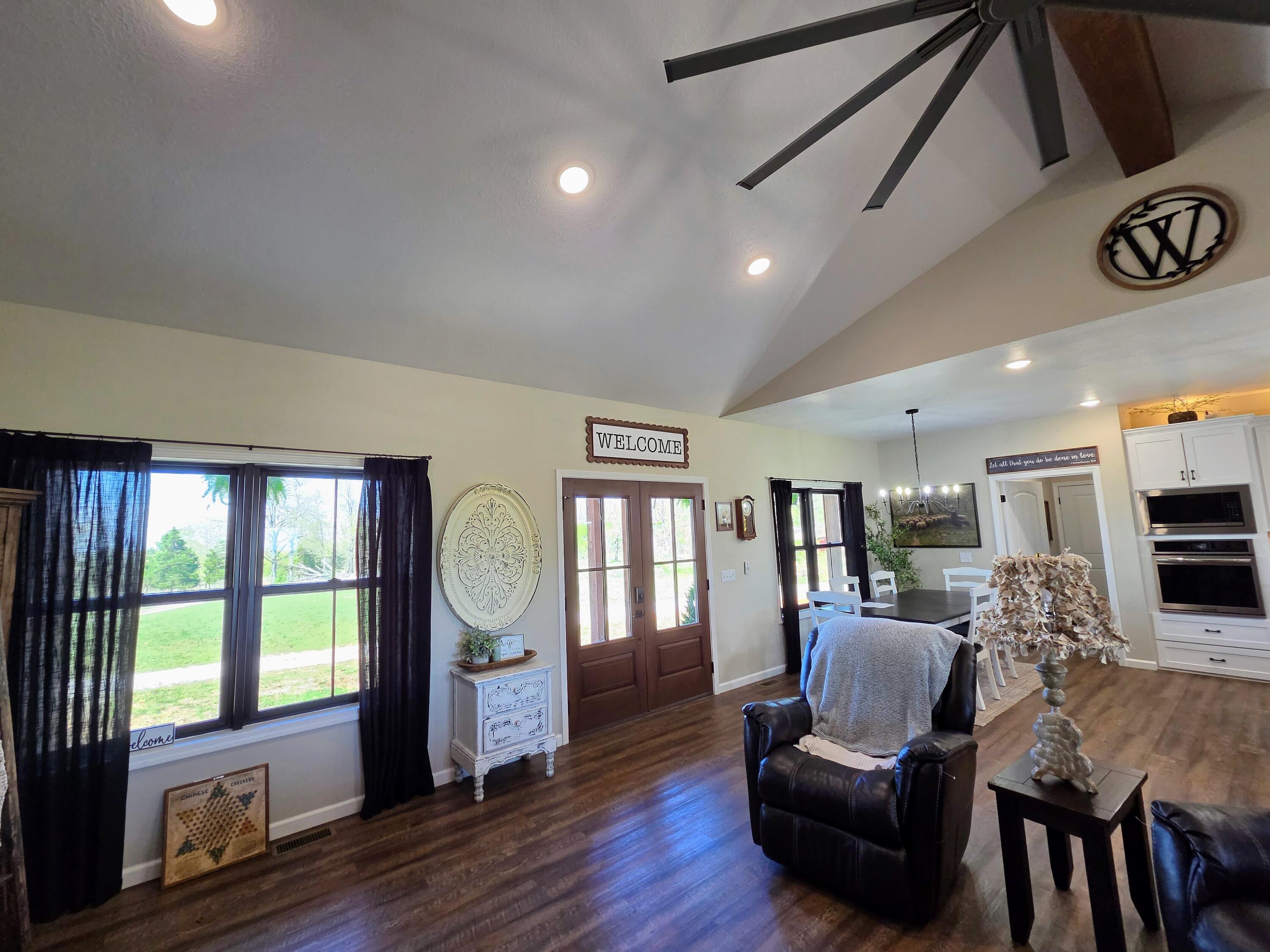 1814 County Road 364 Property Photo 28