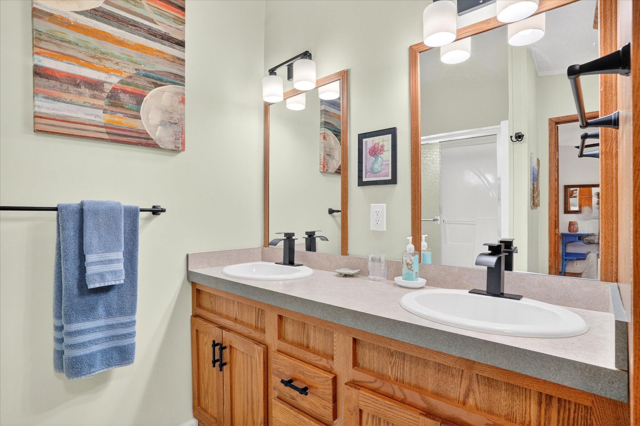21915 County Road 242 Property Photo 21