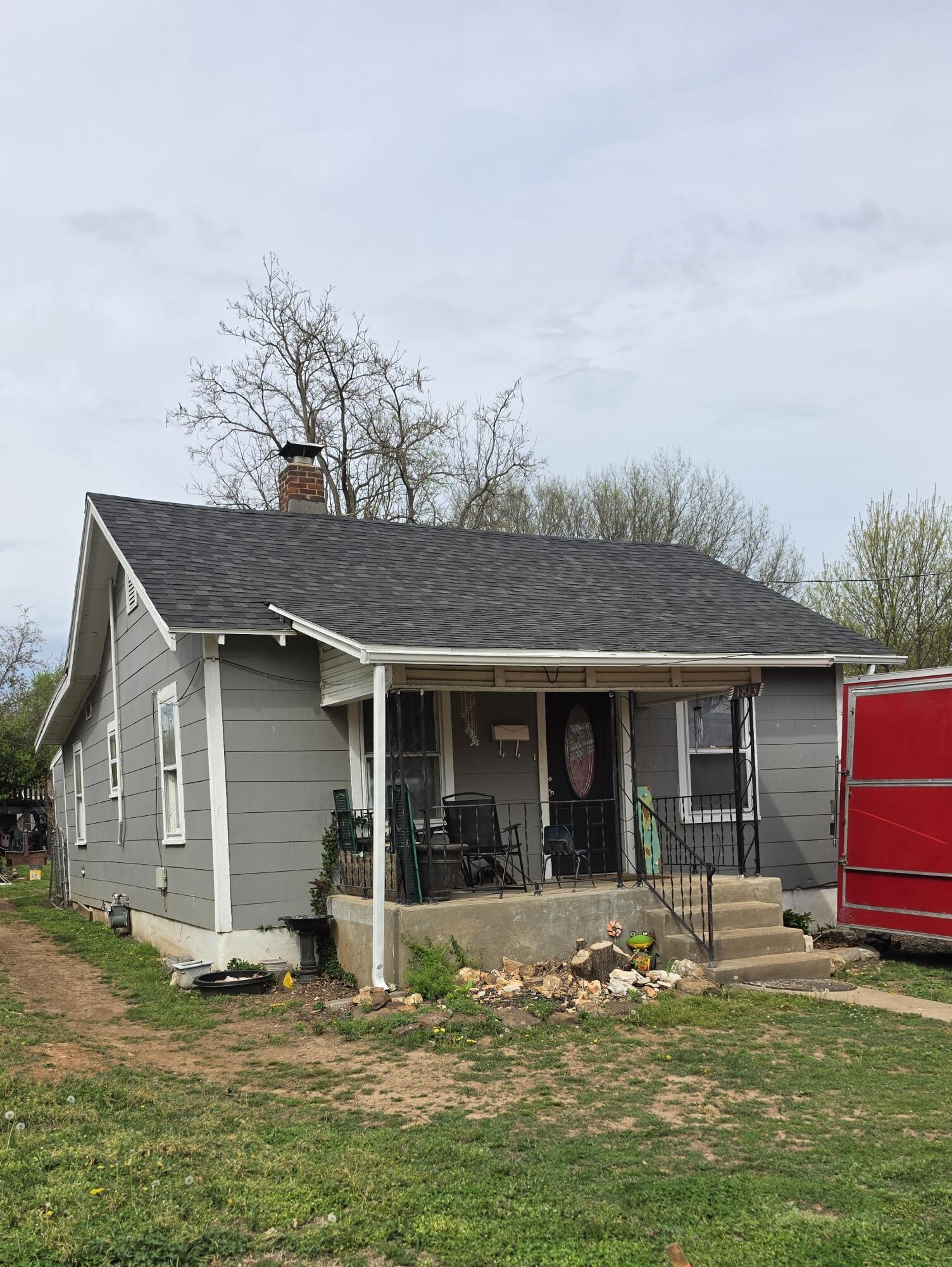 1813 West Lincoln Street Property Photo 1