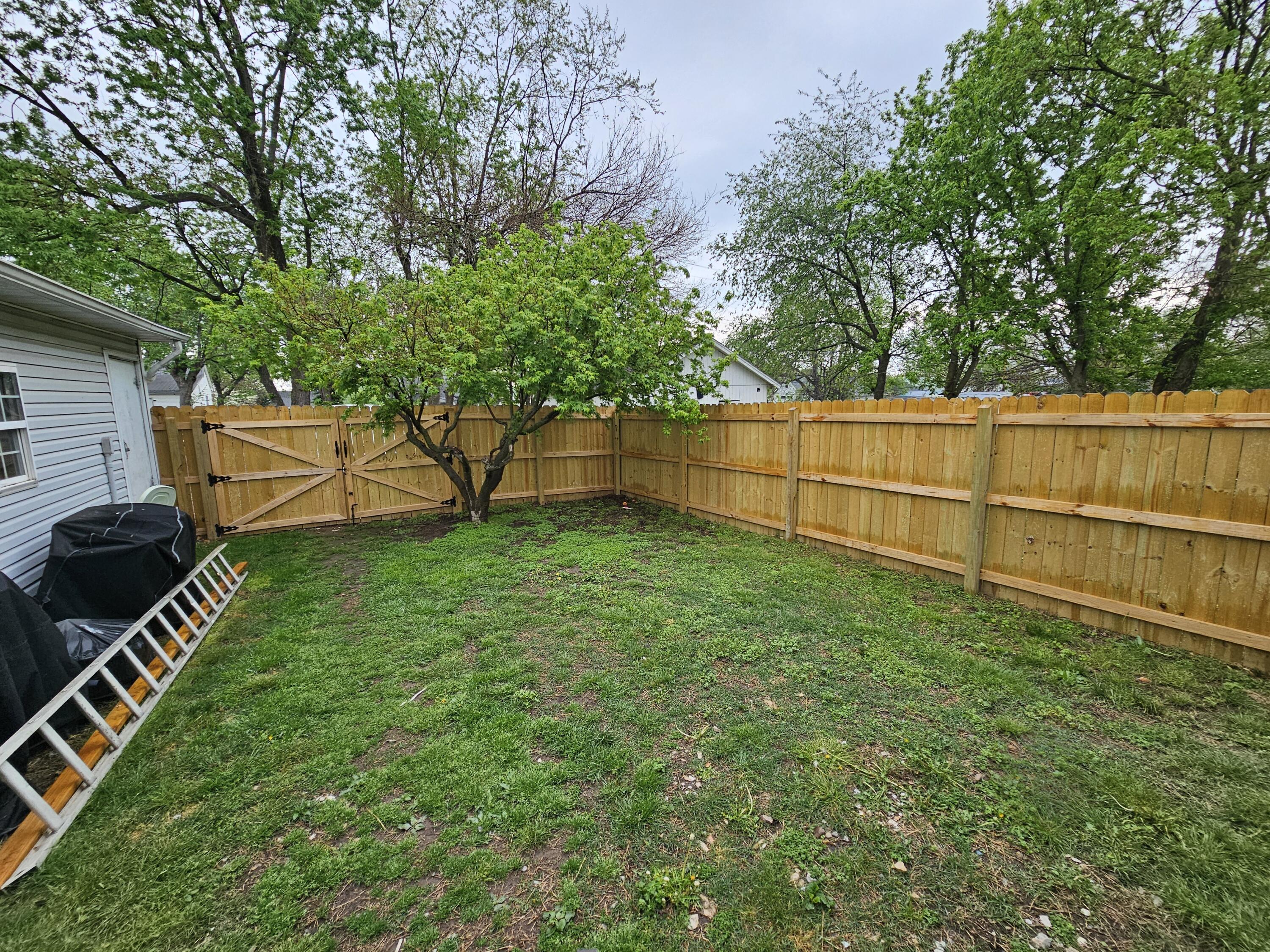 613 8th Street Property Photo 25