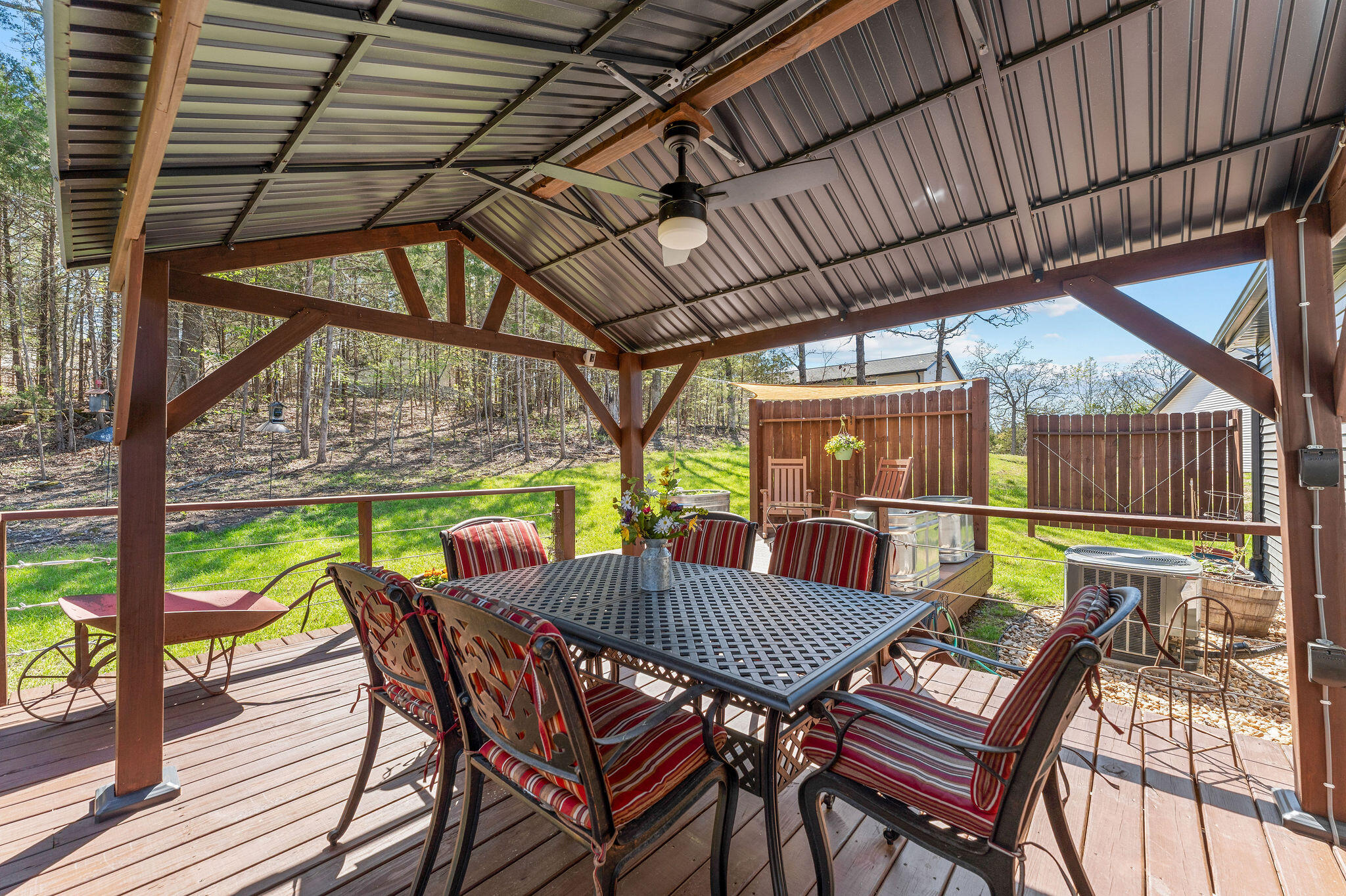 32 Cave Creek Lane Property Photo 36