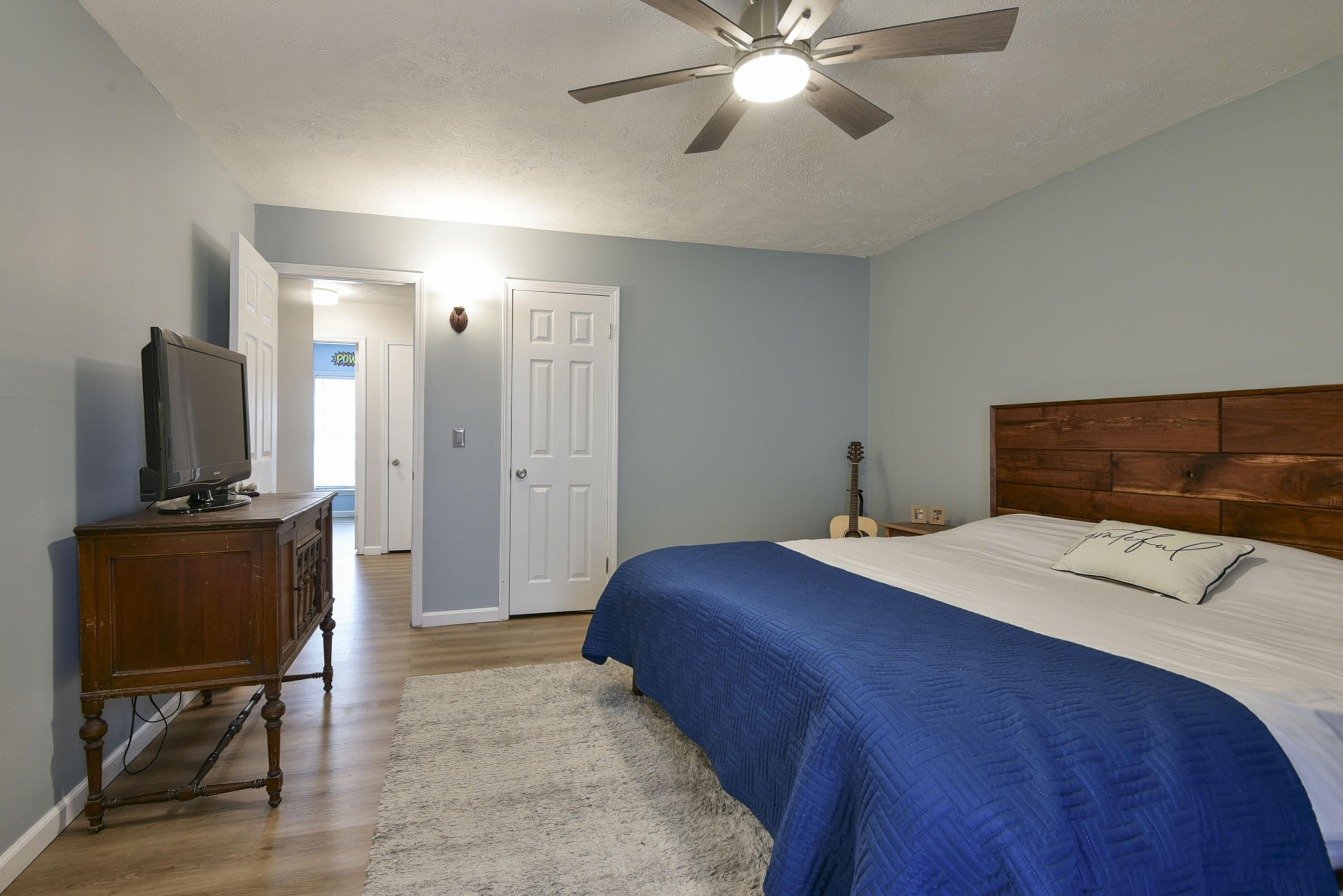 3409 South Rogers Avenue Property Photo 15