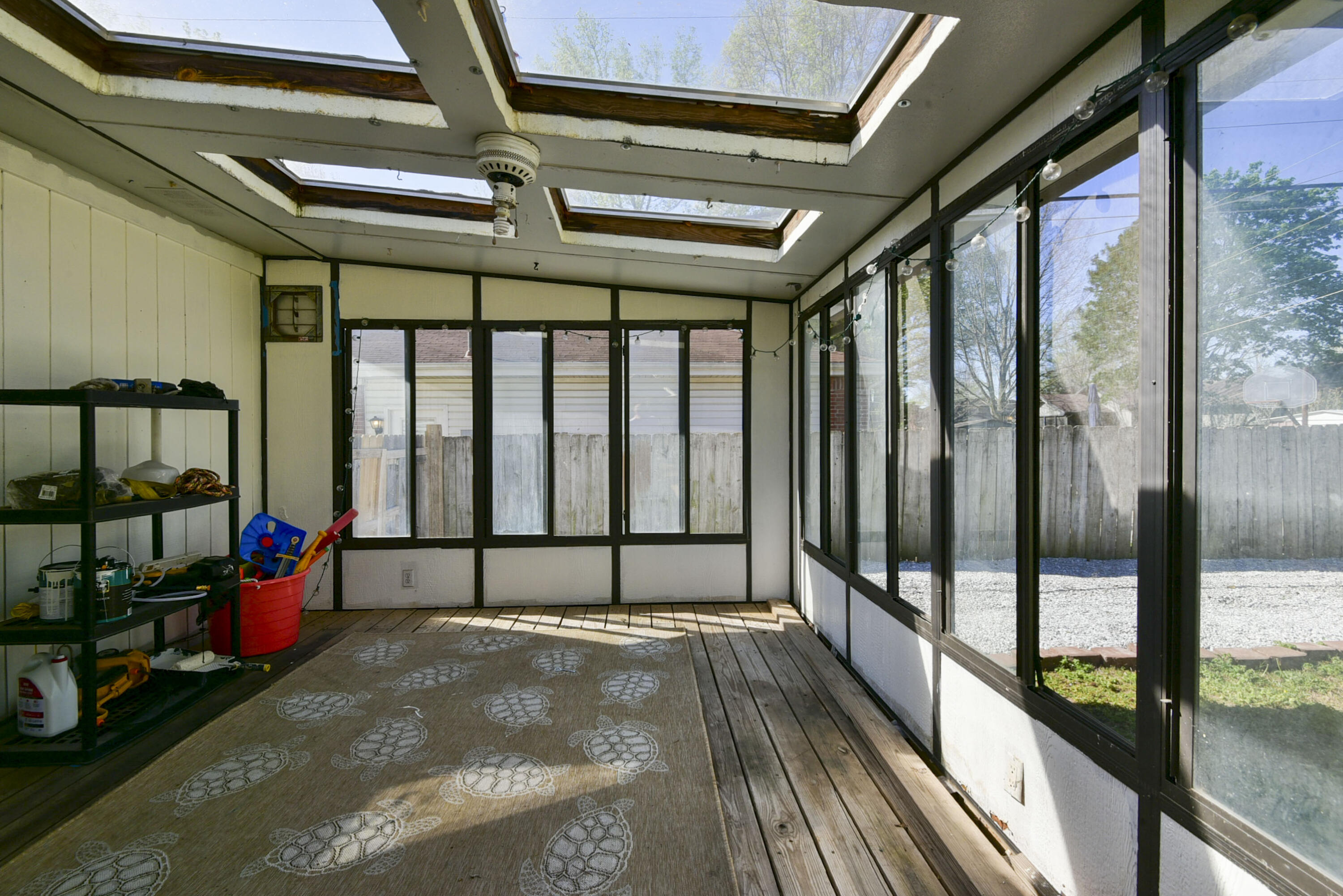 3409 South Rogers Avenue Property Photo 18