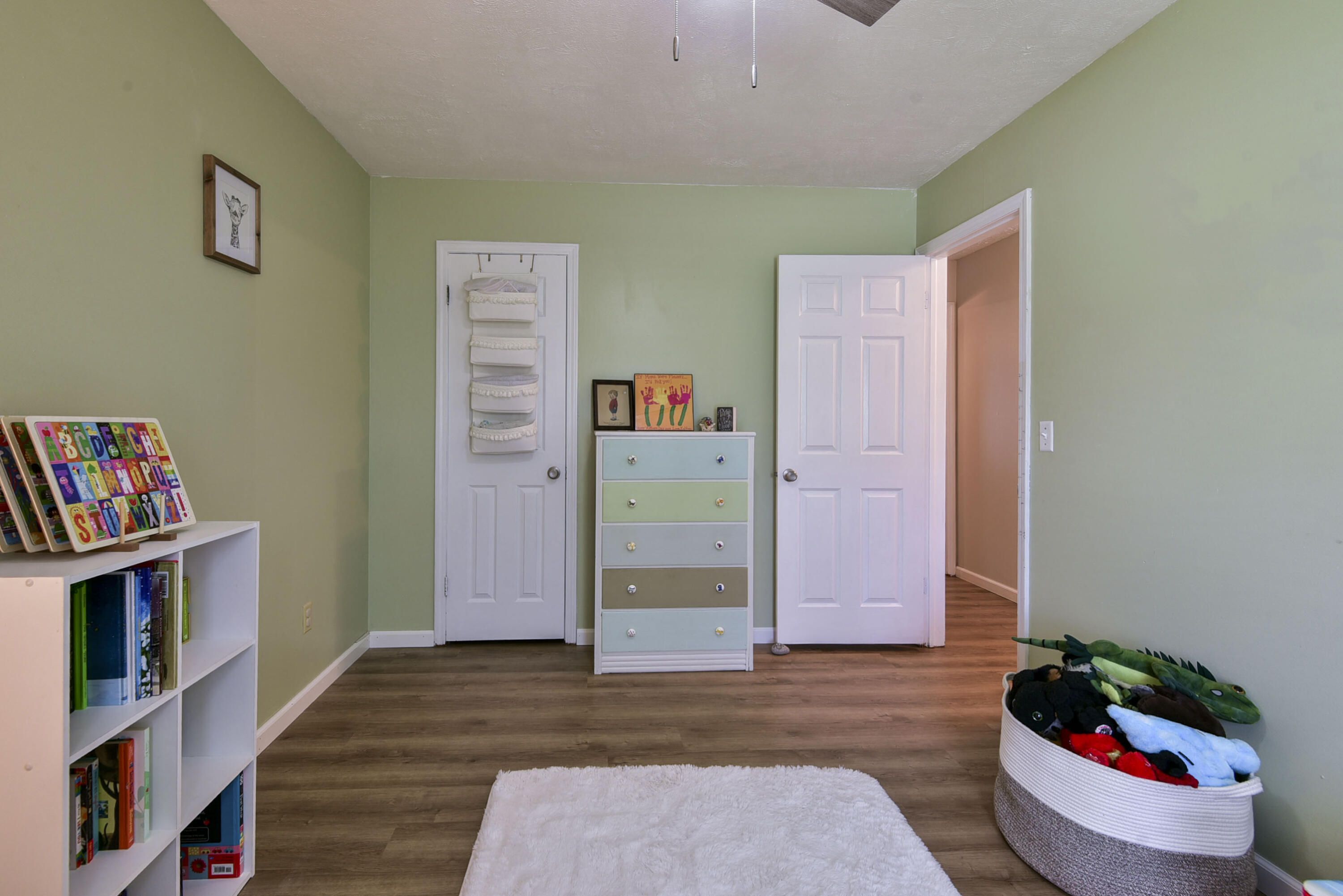 3409 South Rogers Avenue Property Photo 21