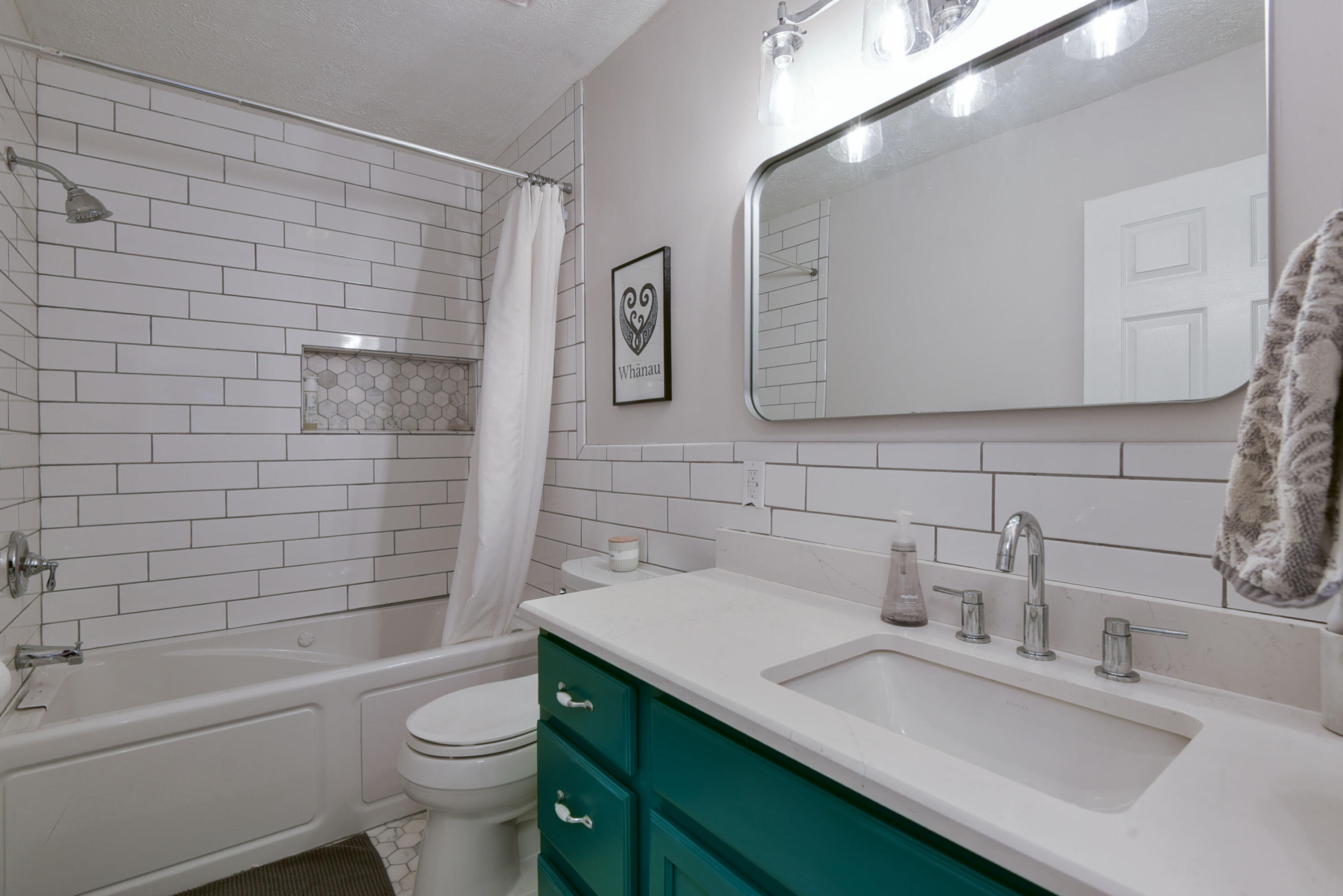 3409 South Rogers Avenue Property Photo 24