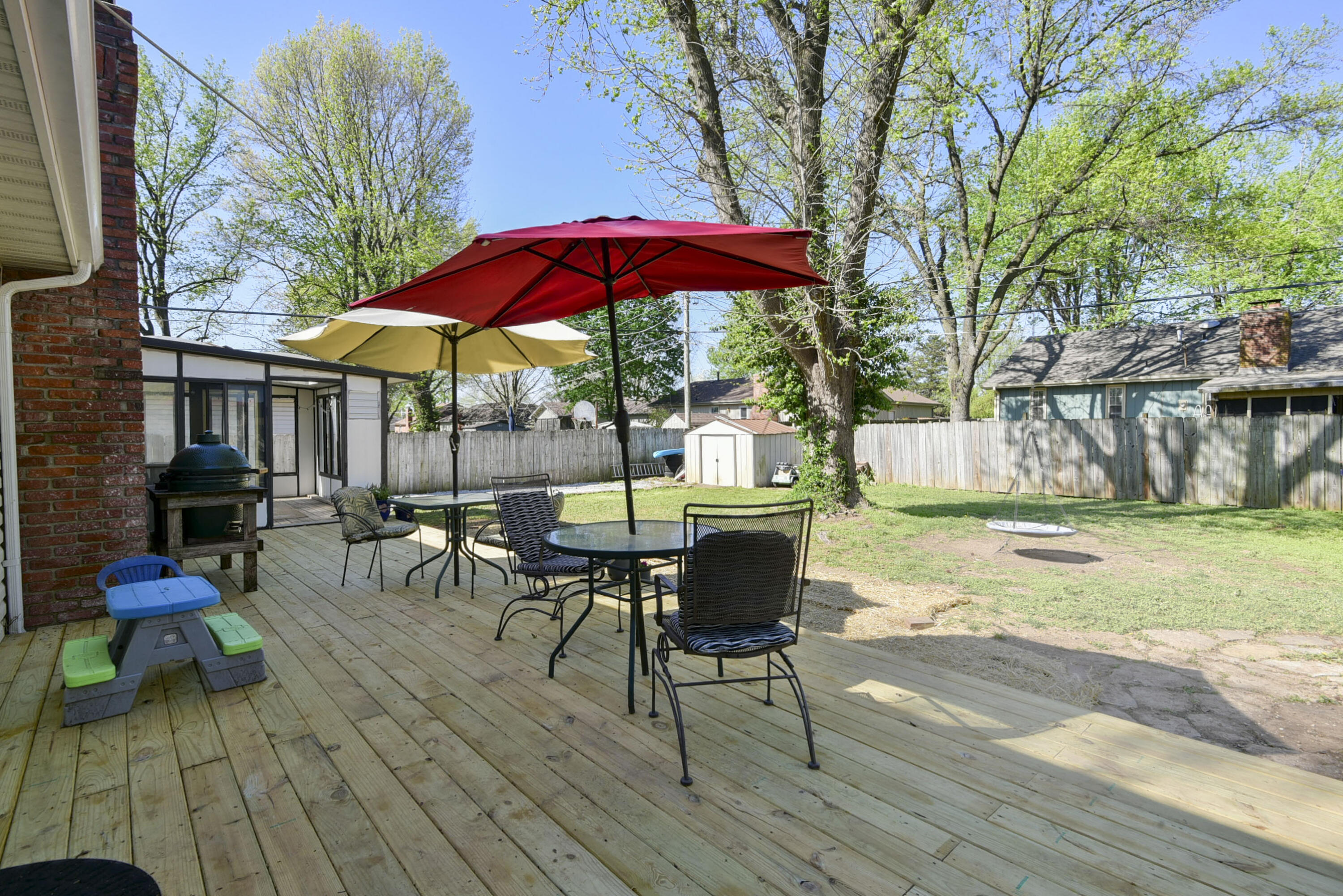 3409 South Rogers Avenue Property Photo 38