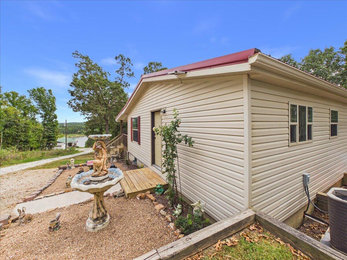 25425 County Road 327 Property Photo 13