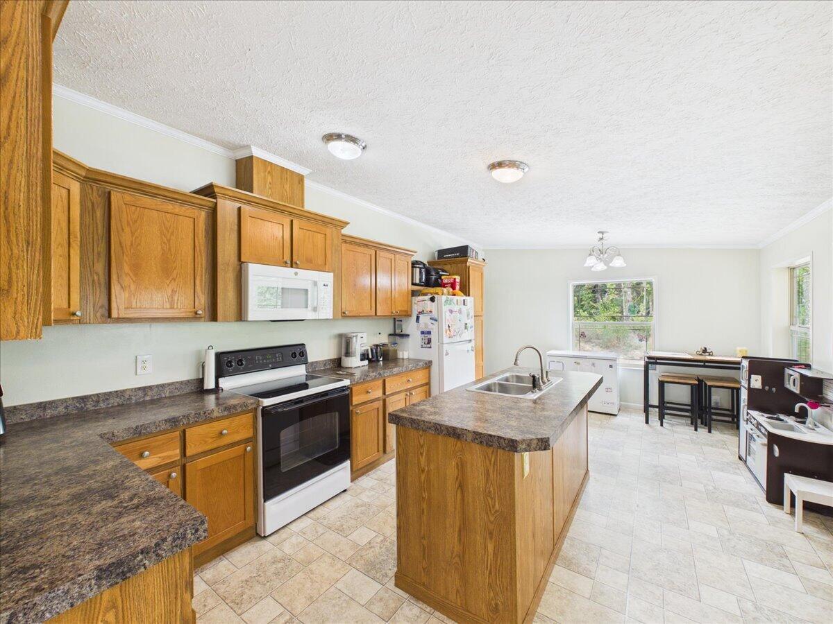 25425 County Road 327 Property Photo 16