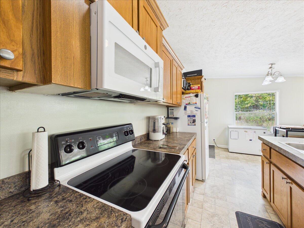 25425 County Road 327 Property Photo 26