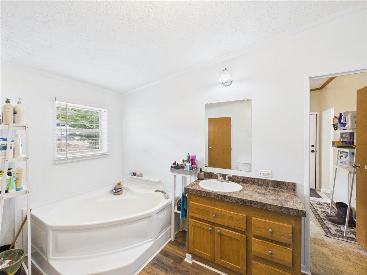 25425 County Road 327 Property Photo 33