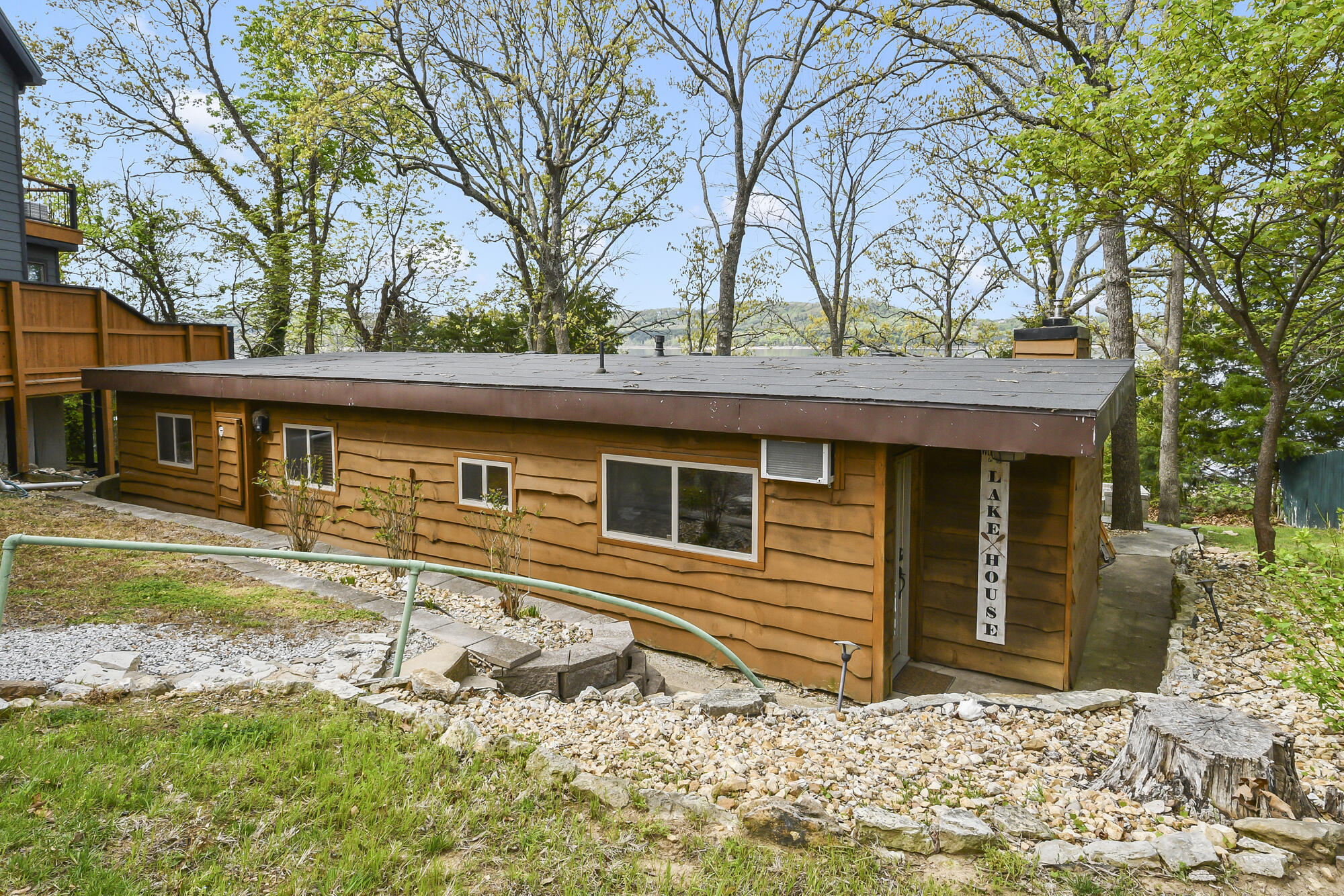 337 Parkside Drive Property Photo 7