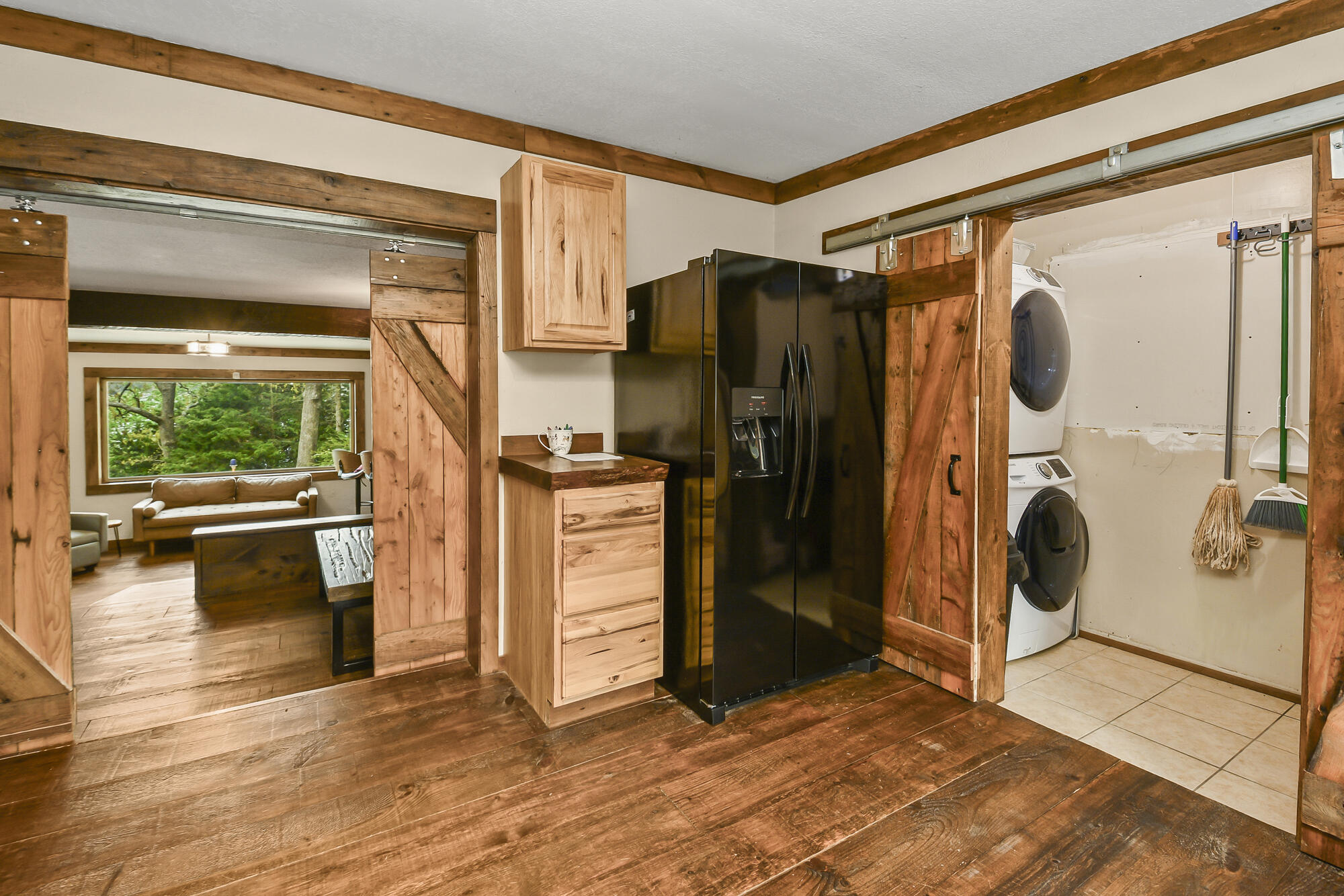 337 Parkside Drive Property Photo 12