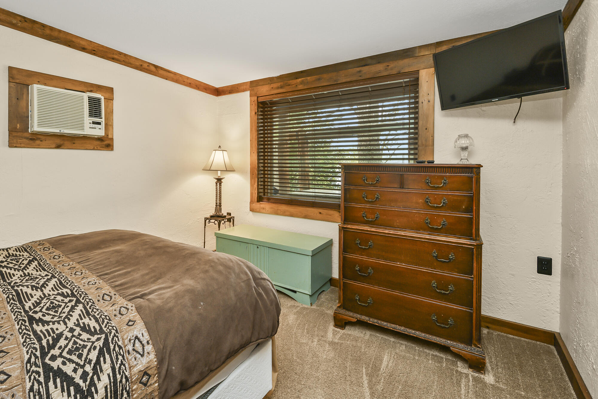 337 Parkside Drive Property Photo 41