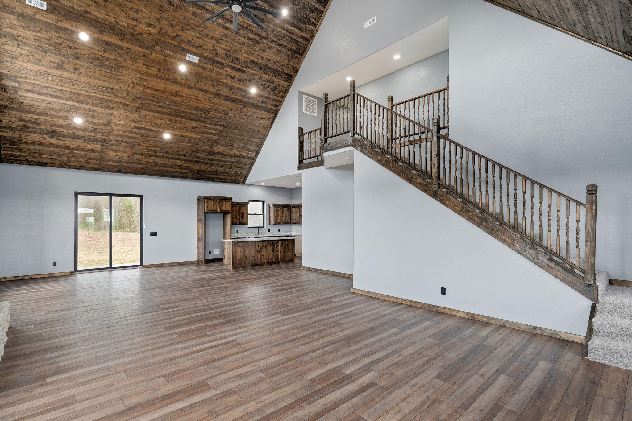 503 A Airport Road Property Photo 13