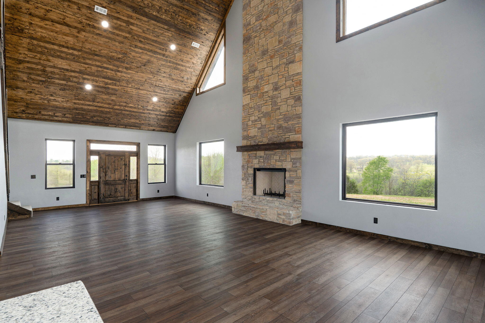 503 A Airport Road Property Photo 16