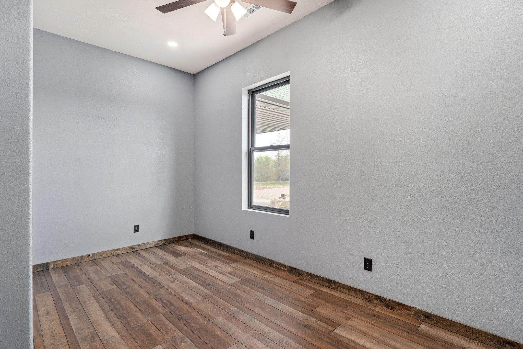 503 A Airport Road Property Photo 35