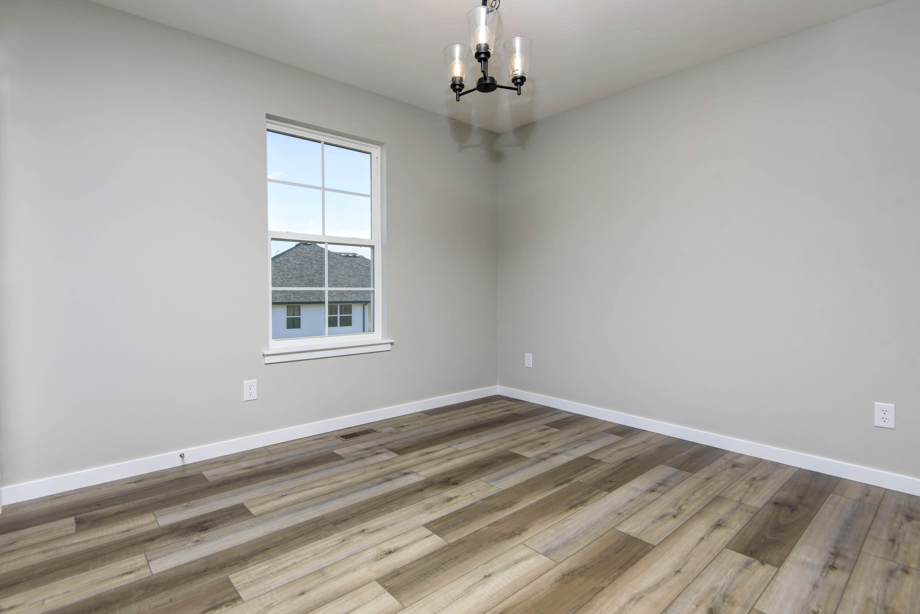 586 Spring Meadow Drive Lot 48 Property Photo 12