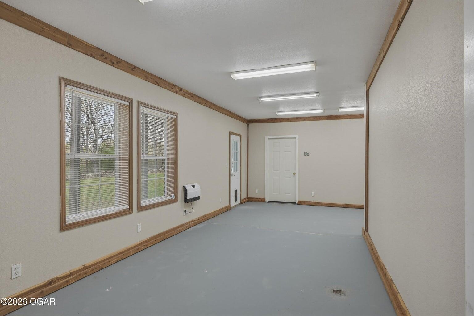 25067 Farm Road 1266 Property Photo 31