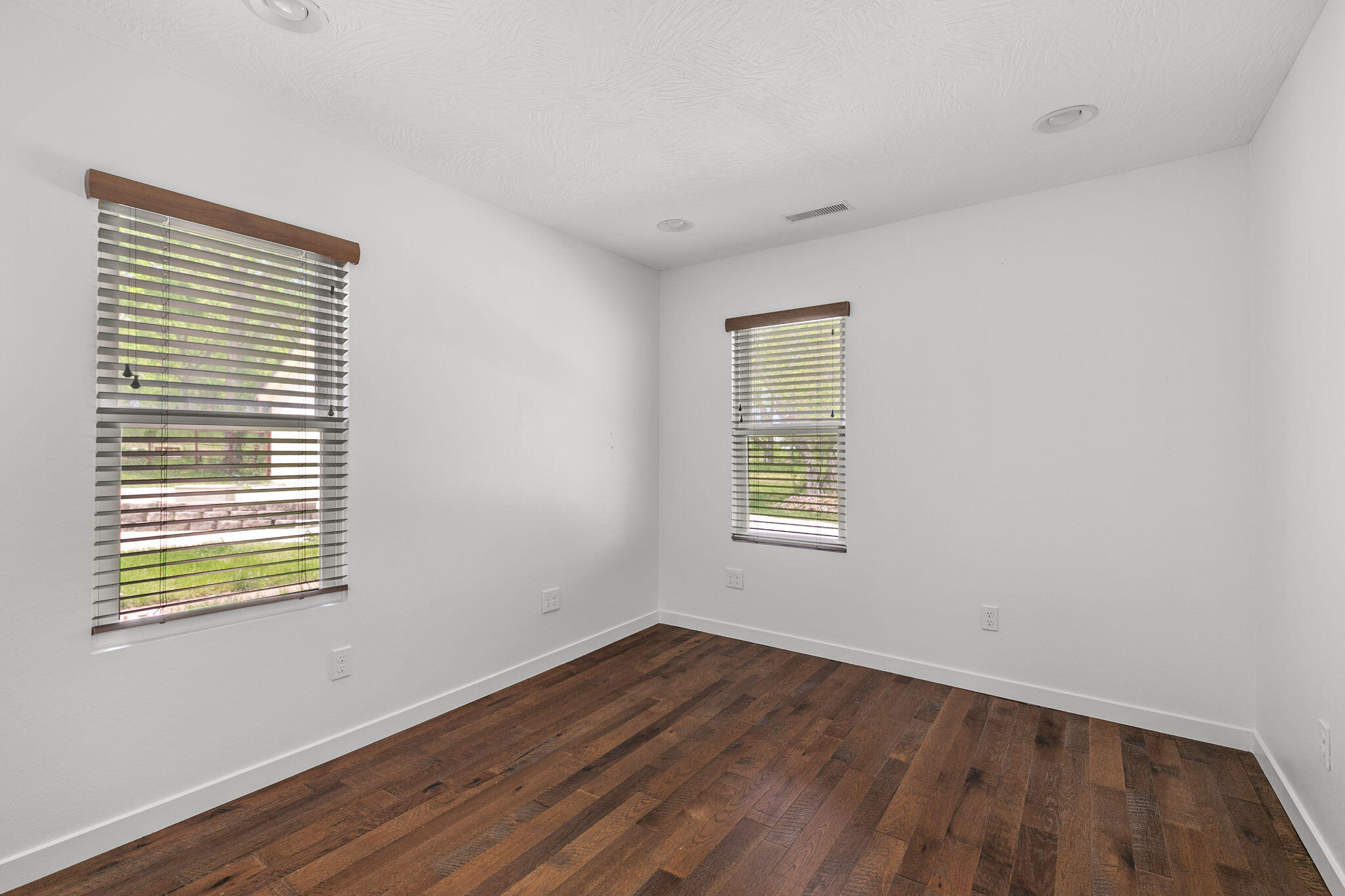 2031 North Farm Rd 197 Property Photo 59