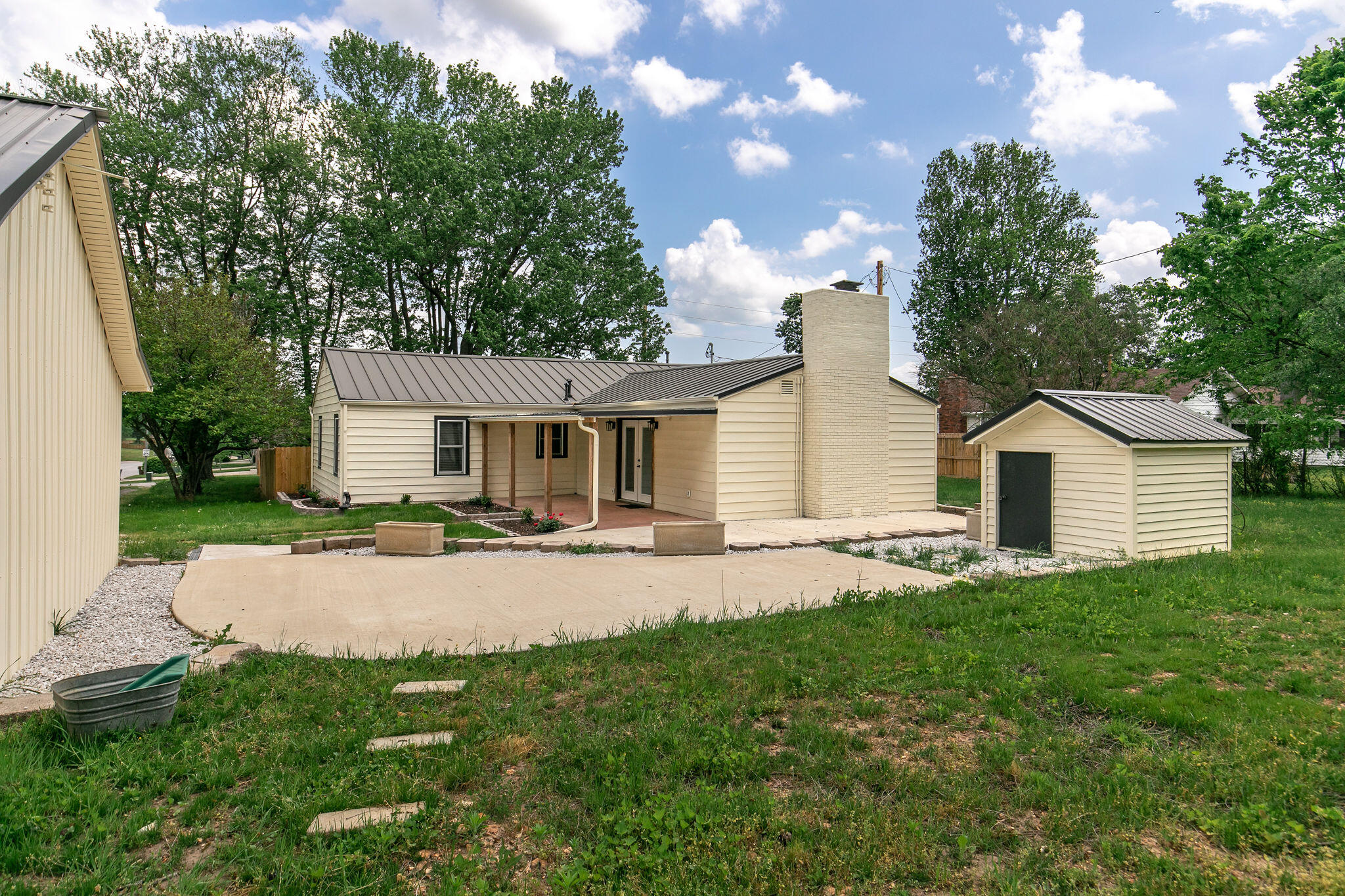 2031 North Farm Rd 197 Property Photo 63