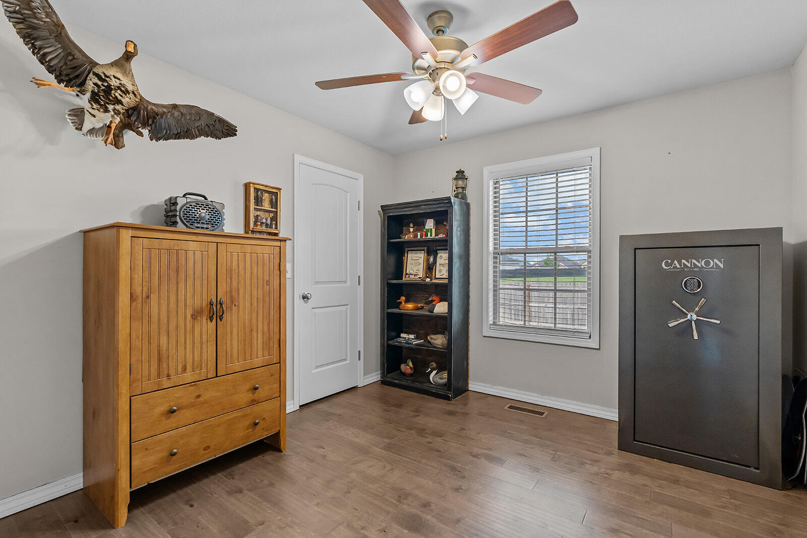 4352 Siena Avenue Property Photo 23