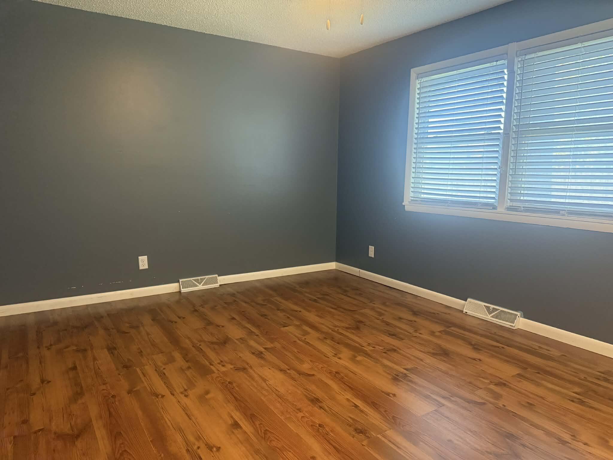1006 East 10th Street Property Photo 21