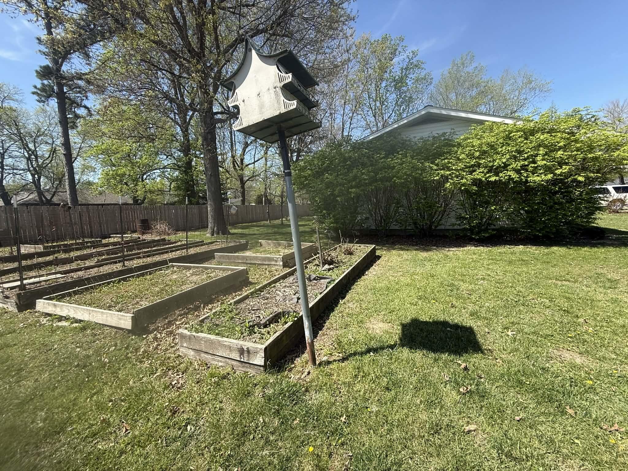 1006 East 10th Street Property Photo 30