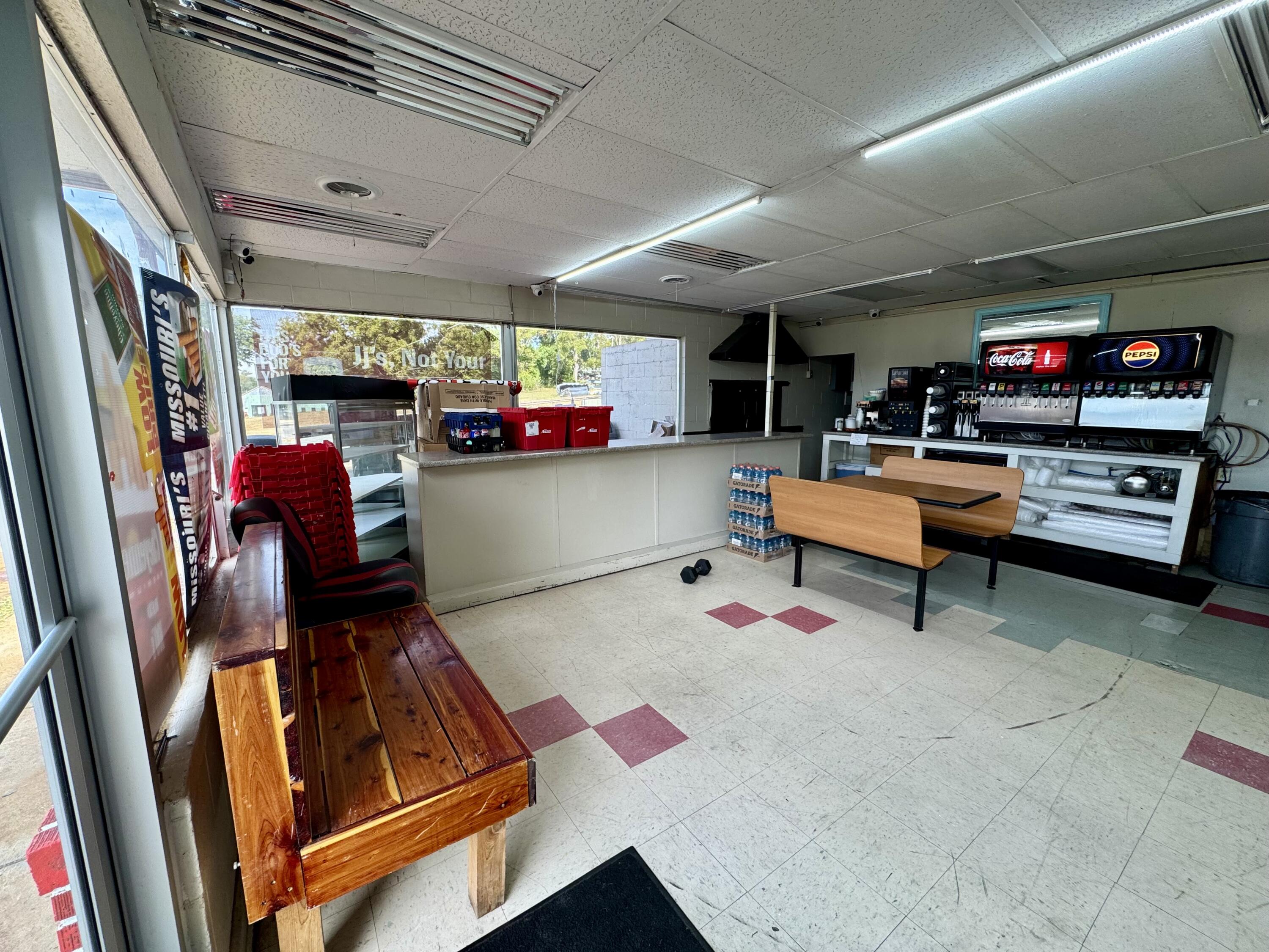 804 Saint Louis Street Property Photo 13