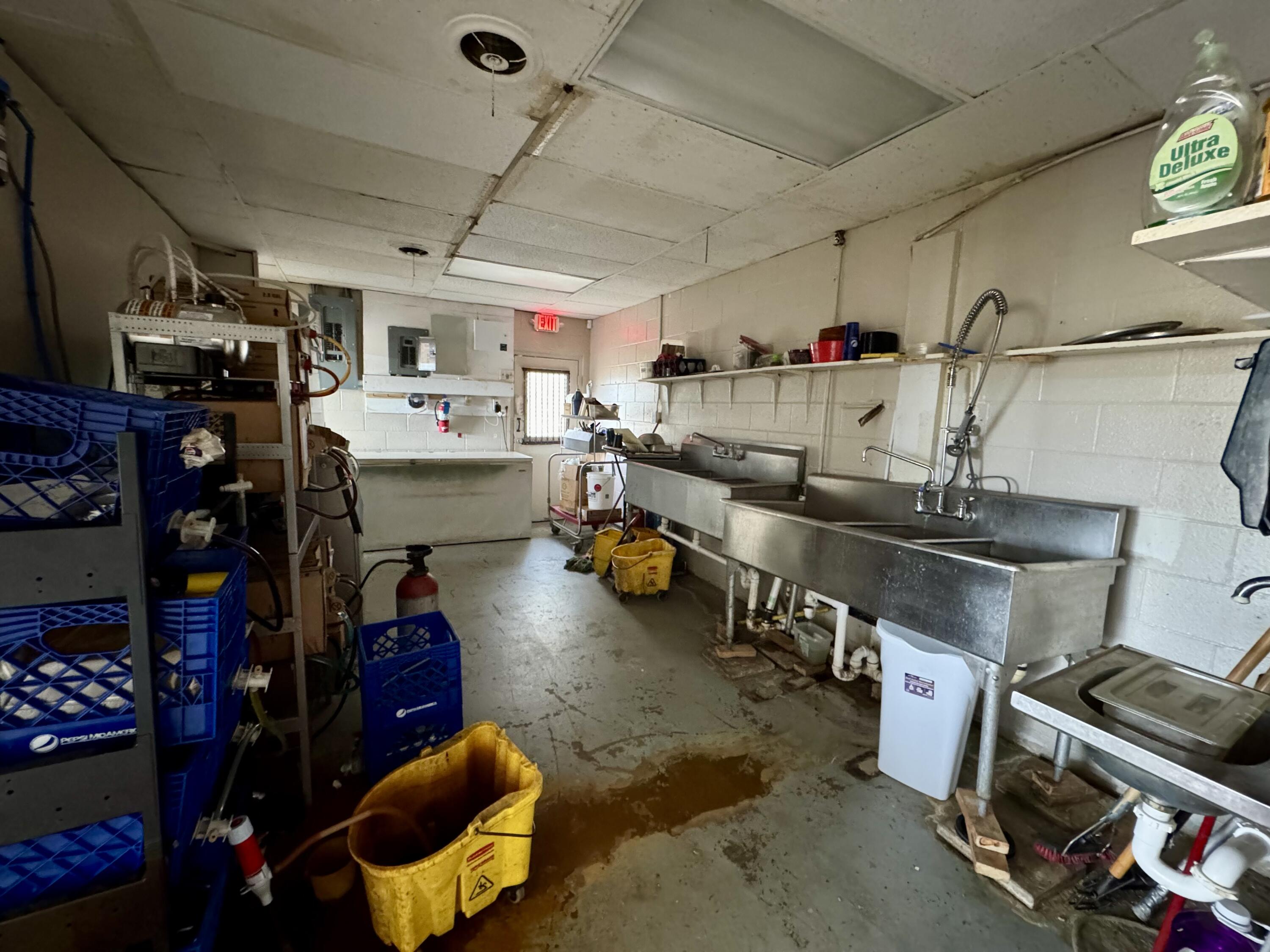 804 Saint Louis Street Property Photo 16