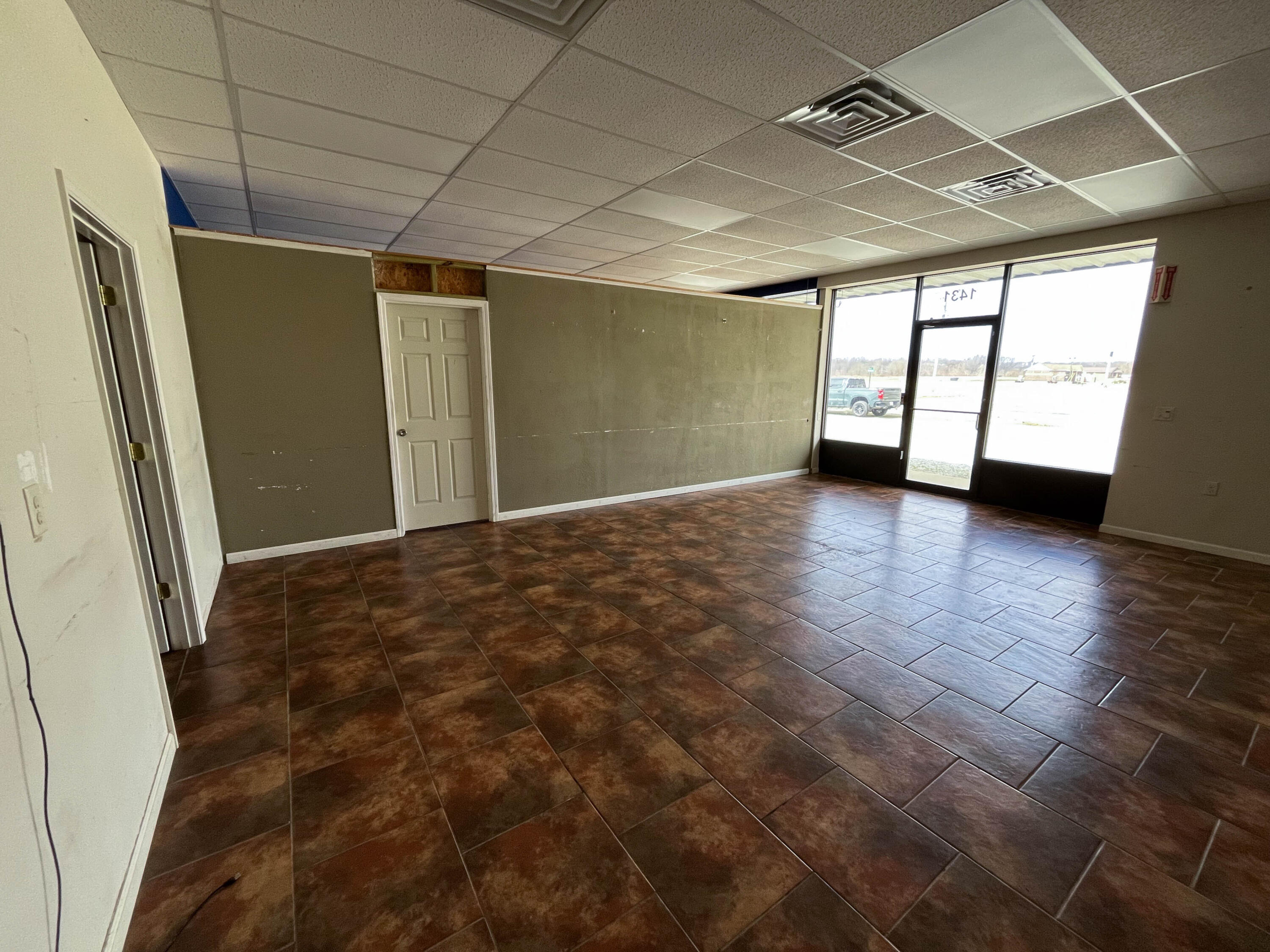 1431 Commerce Drive Property Photo 5