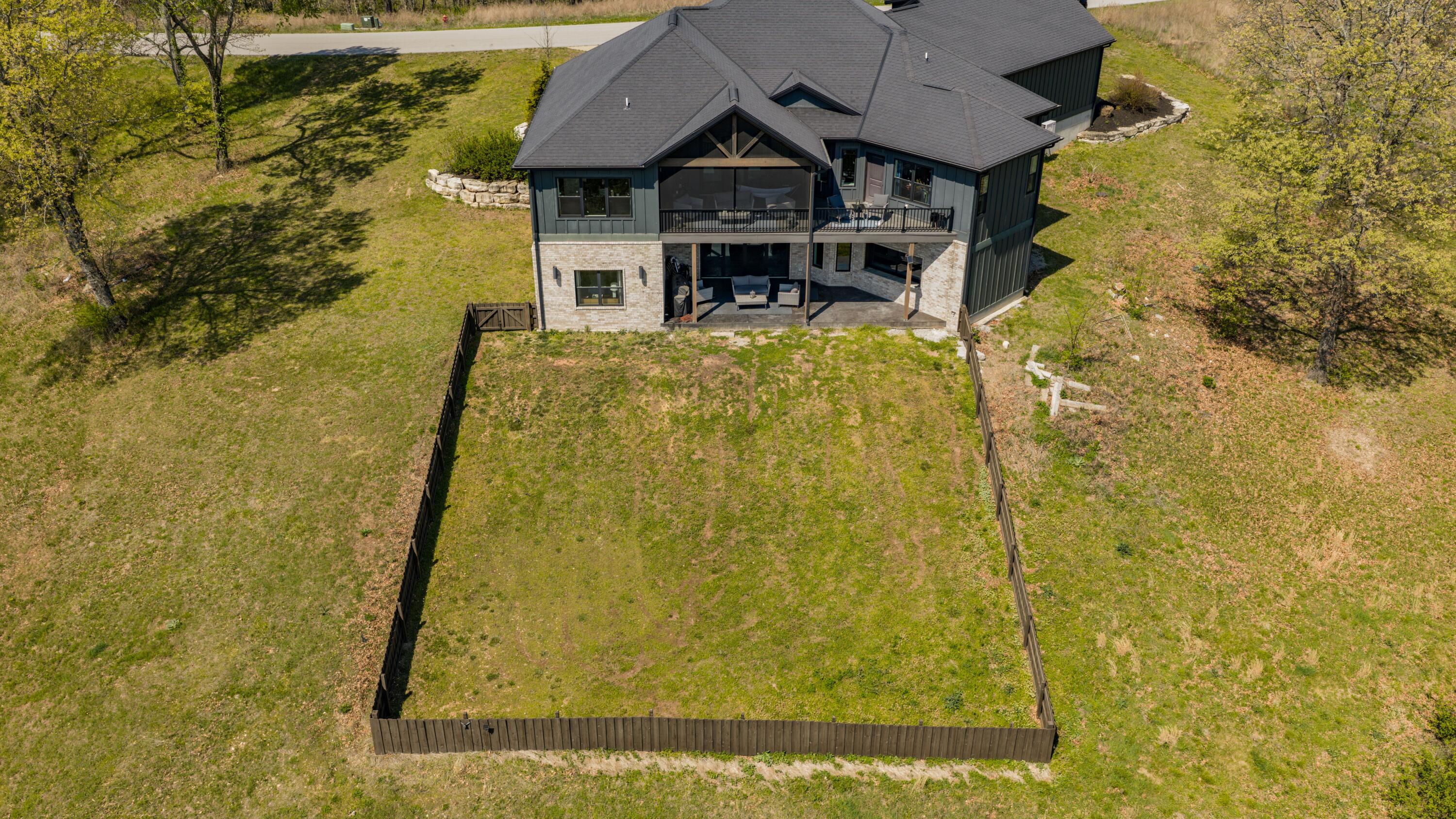 226 Chalcedony Court Property Photo 13