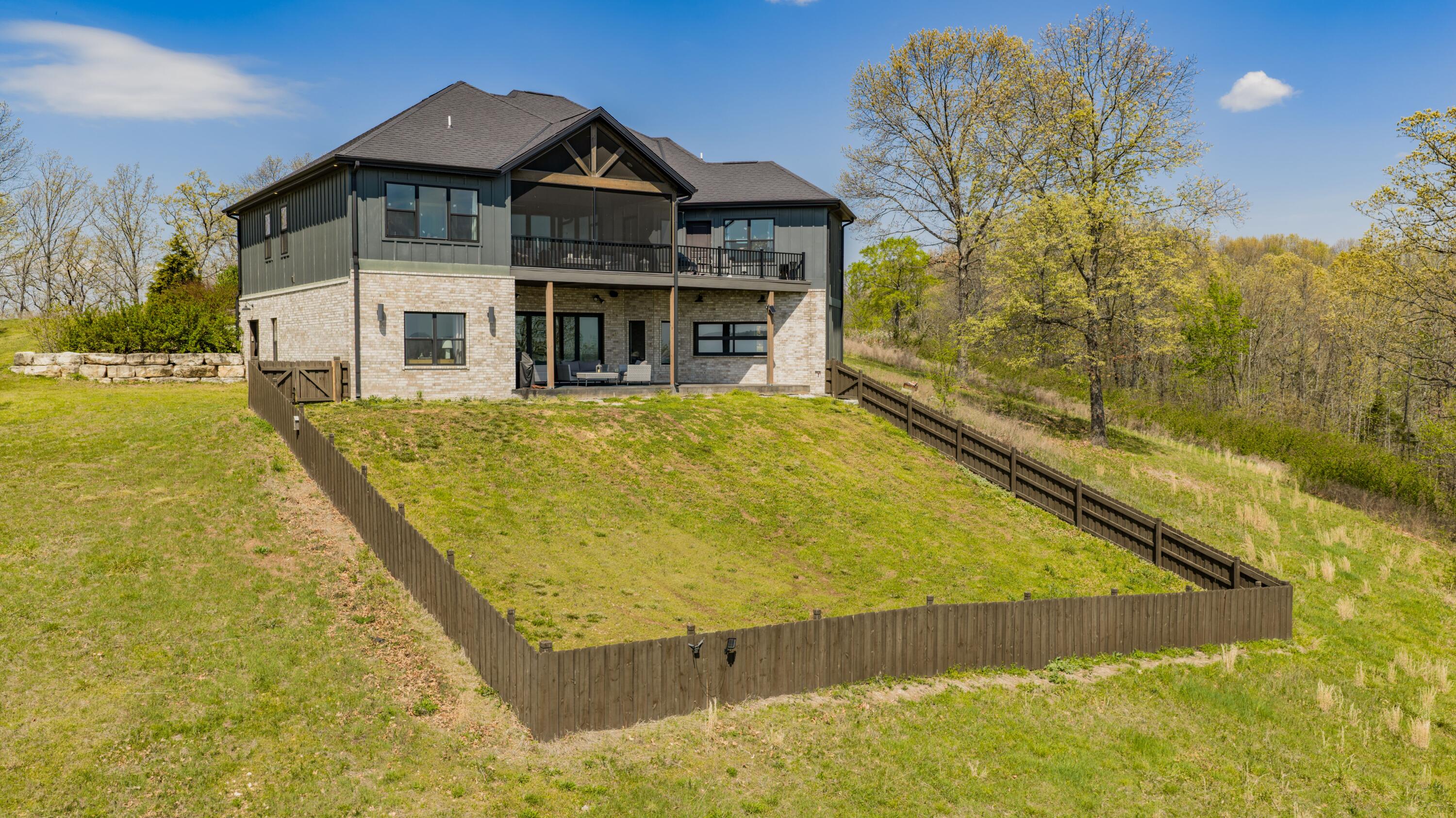 226 Chalcedony Court Property Photo 16