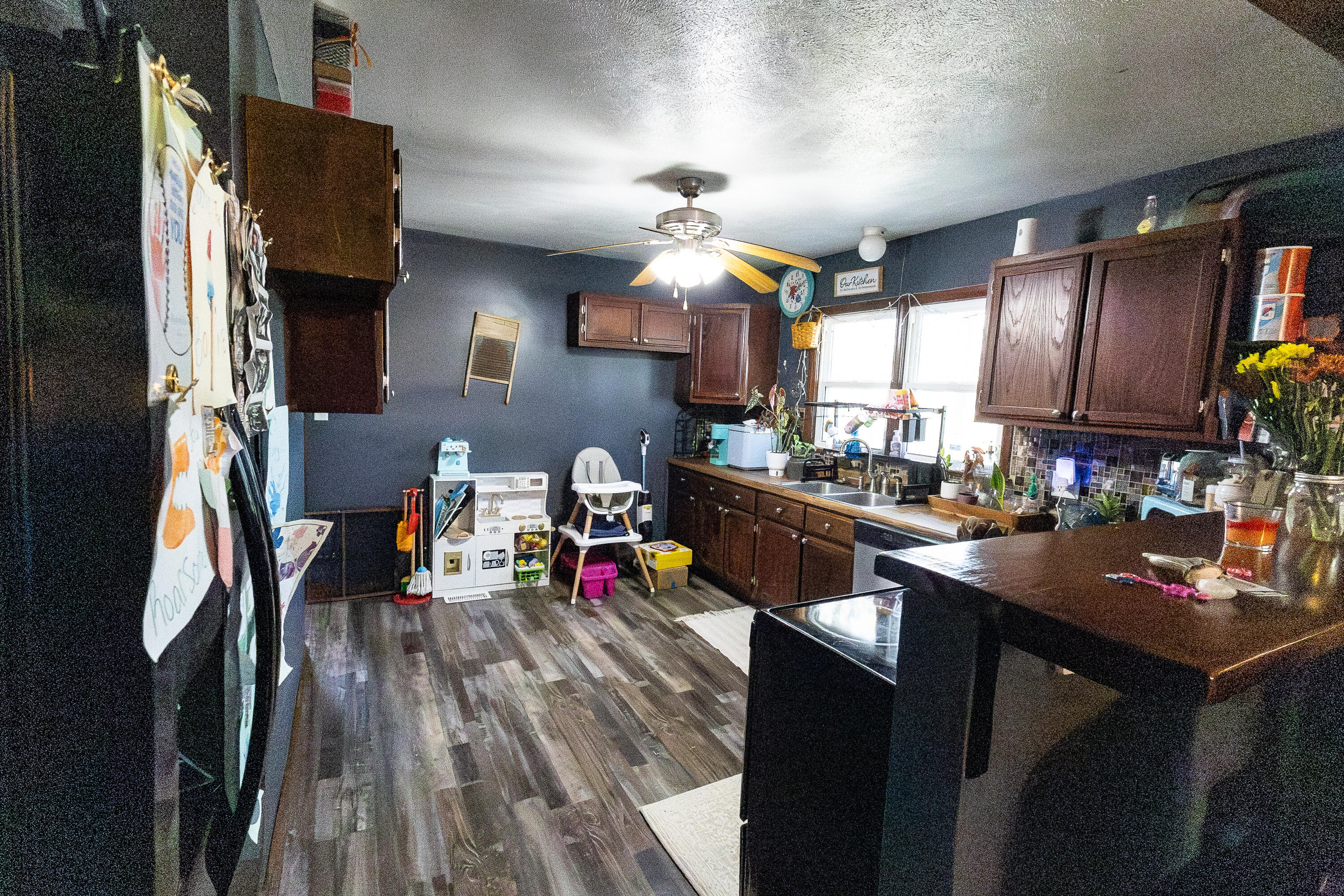 1711 North Ash Street Property Photo 6