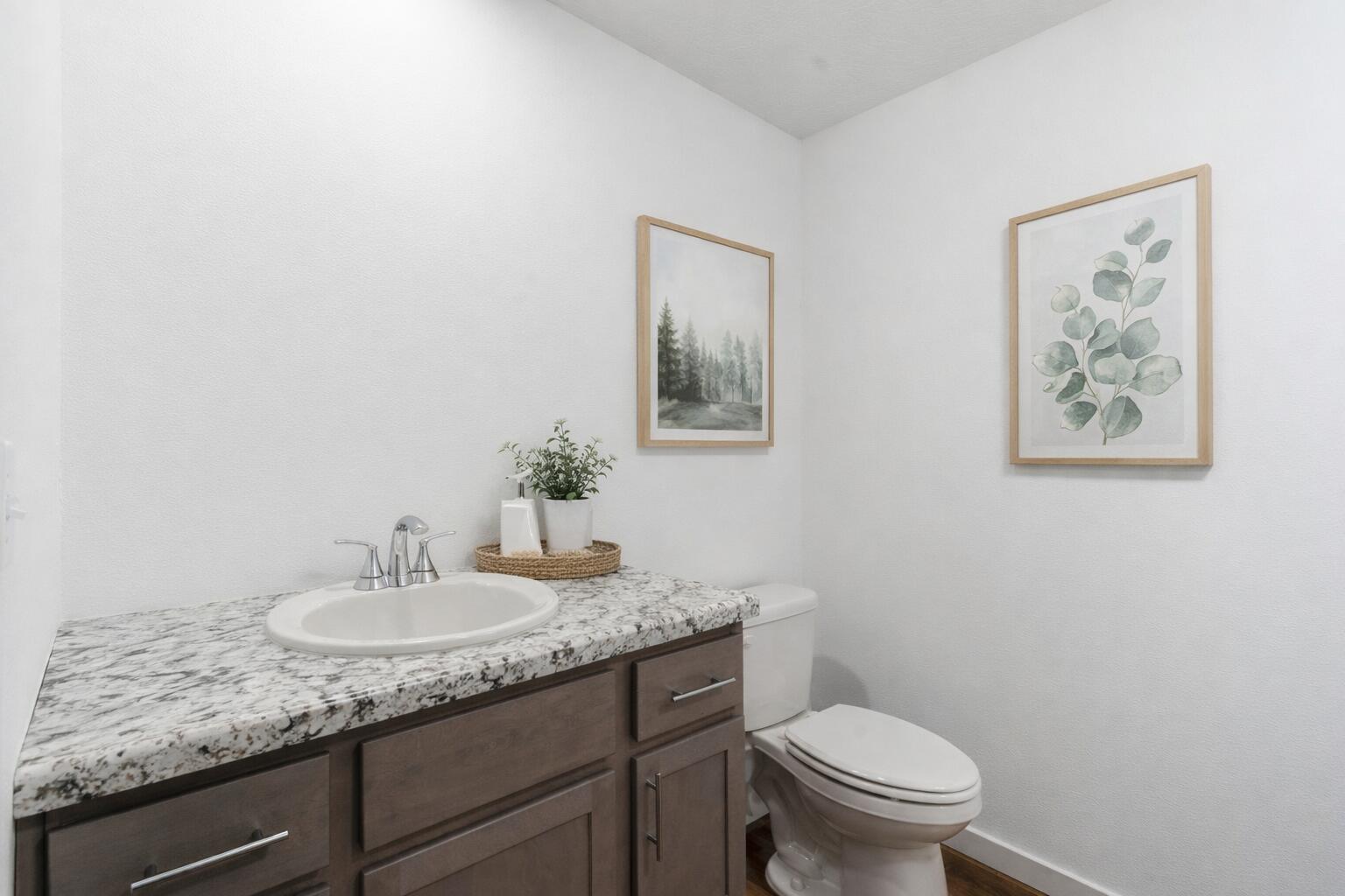 813 Hoffman Hills Boulevard Property Photo 13