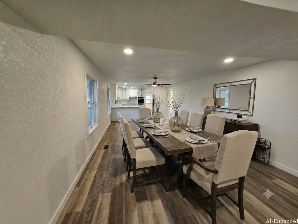 7647 Lawrence 2210 Property Photo 14