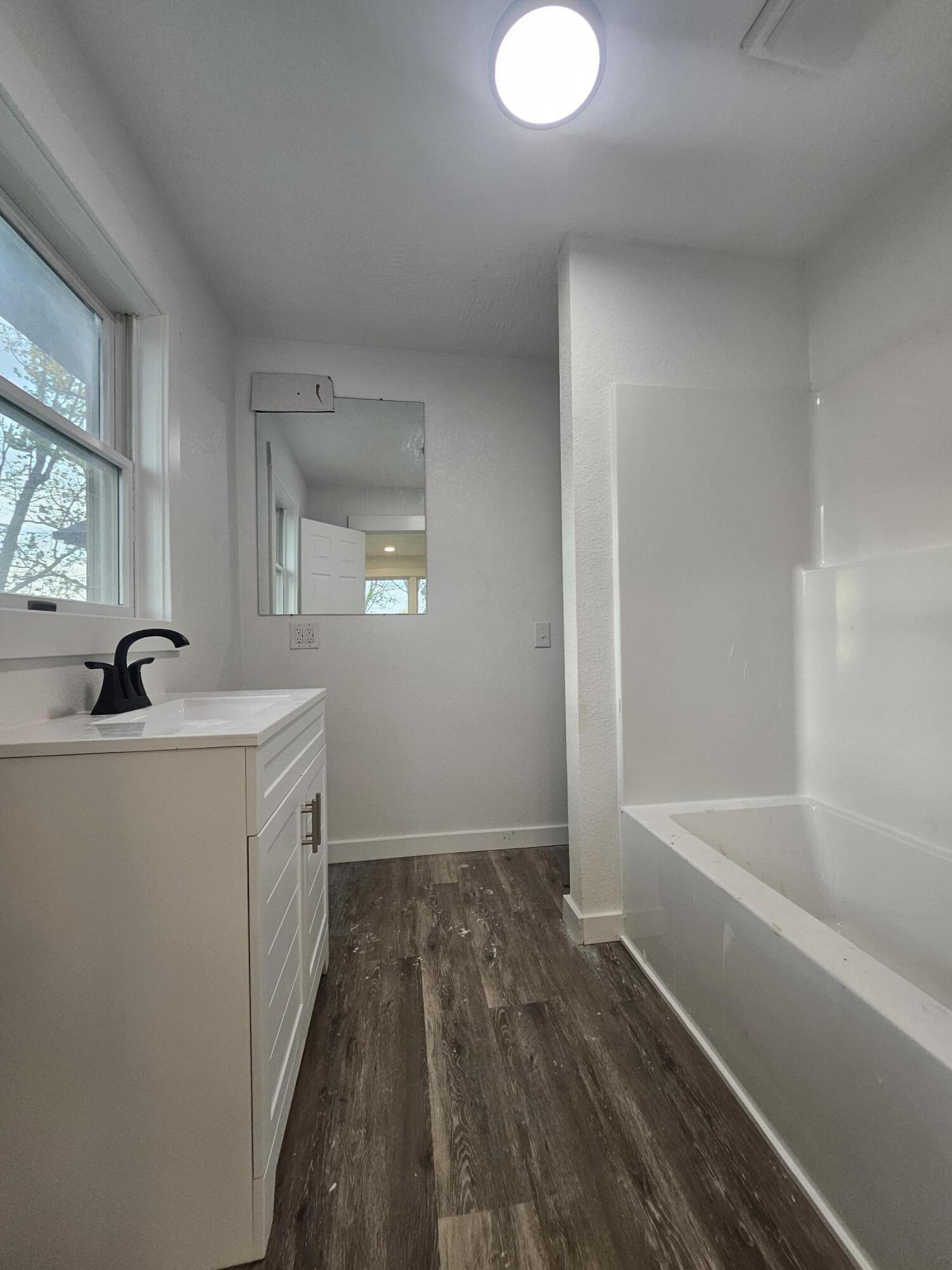 7647 Lawrence 2210 Property Photo 16