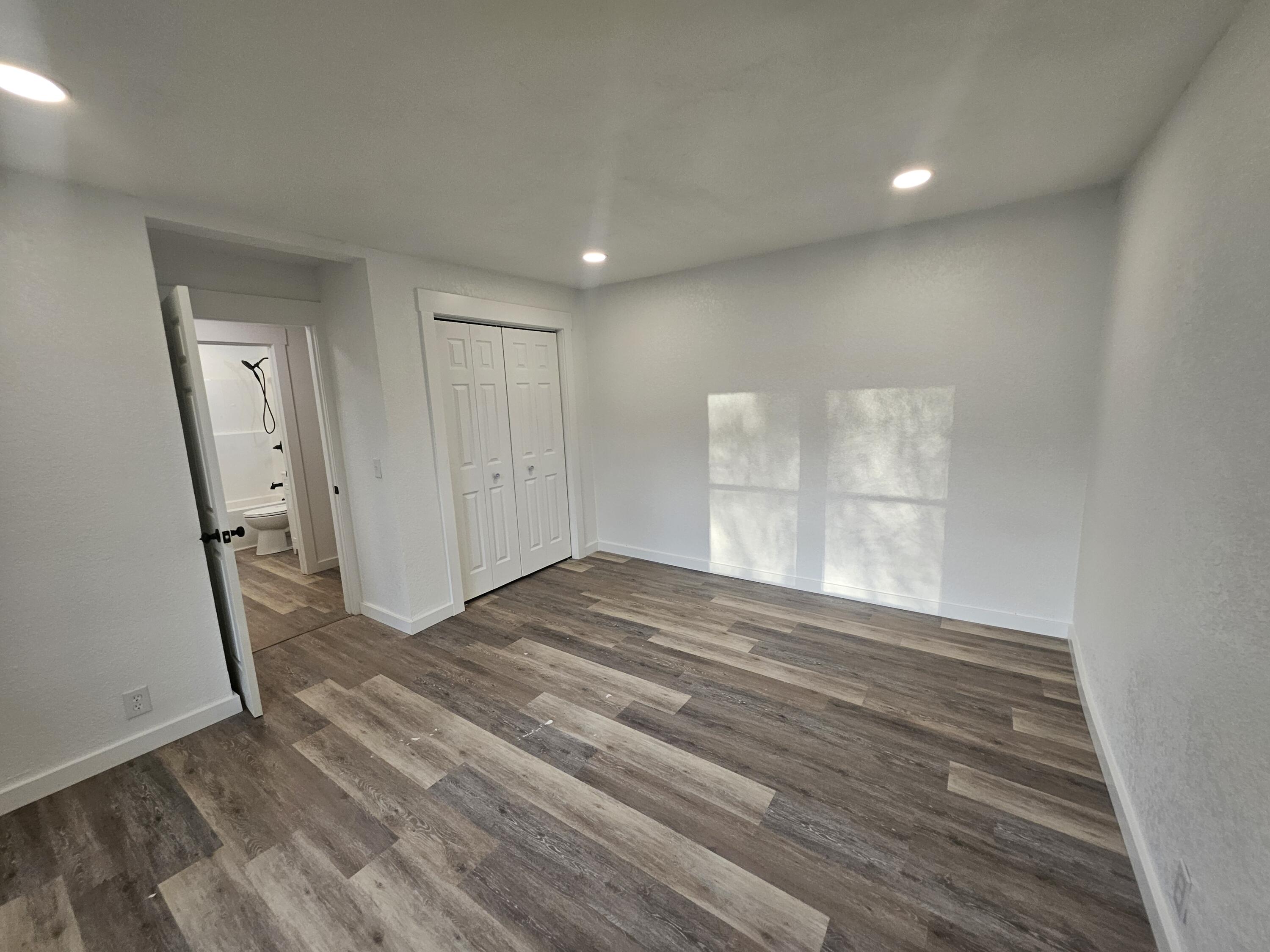 7647 Lawrence 2210 Property Photo 24