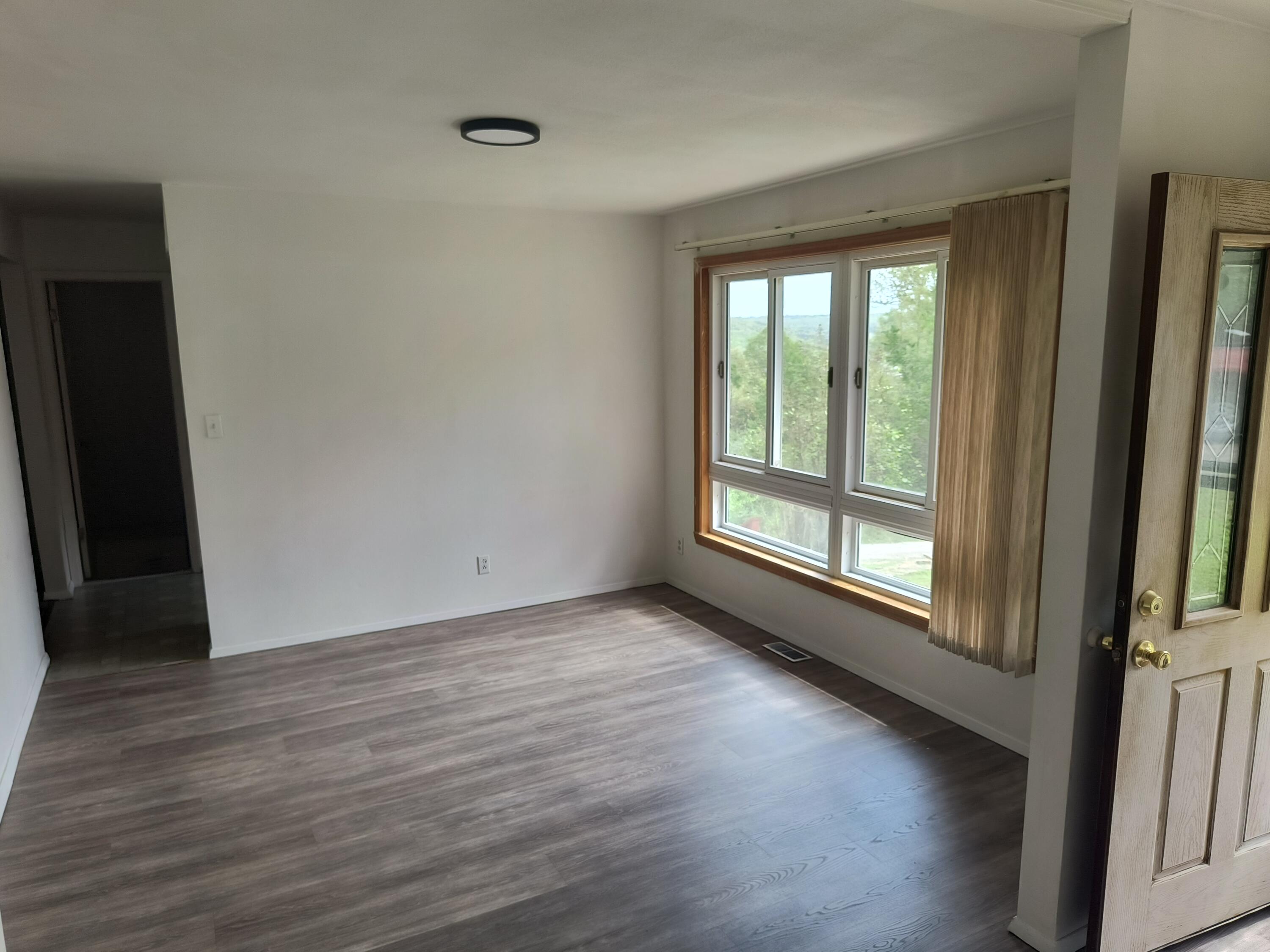 31 Parkview Circle Property Photo 12