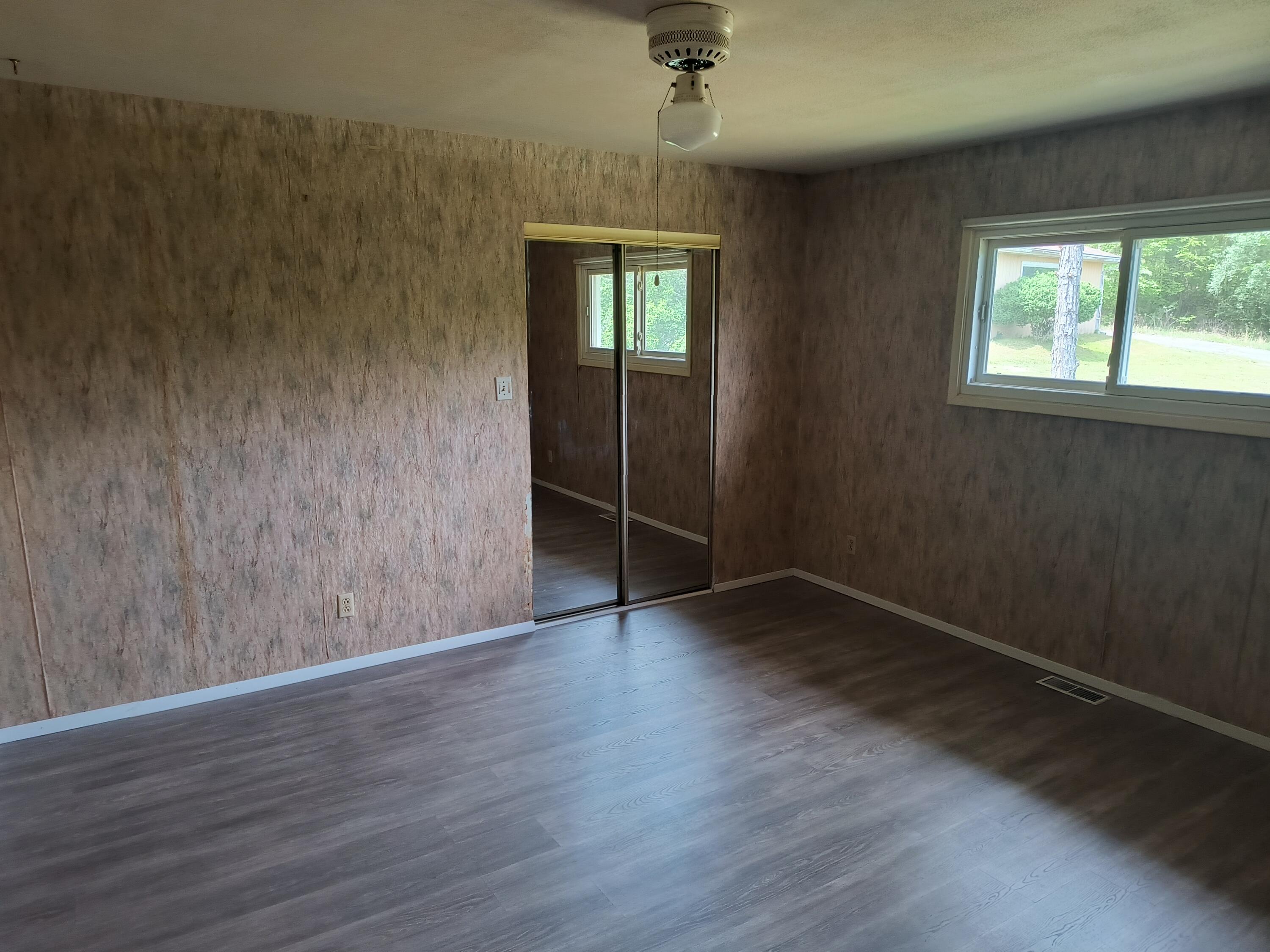 31 Parkview Circle Property Photo 13