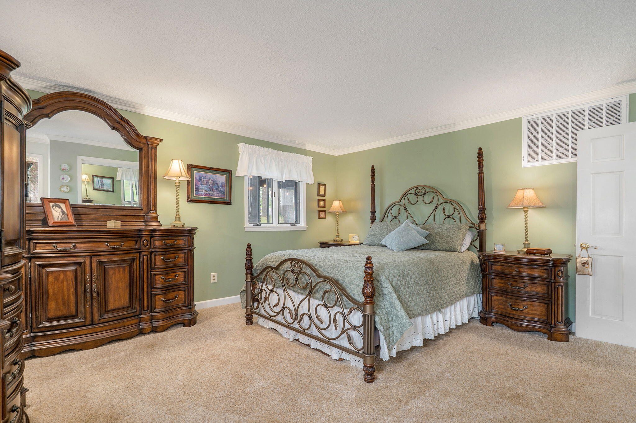 103 R J Lane Property Photo 20