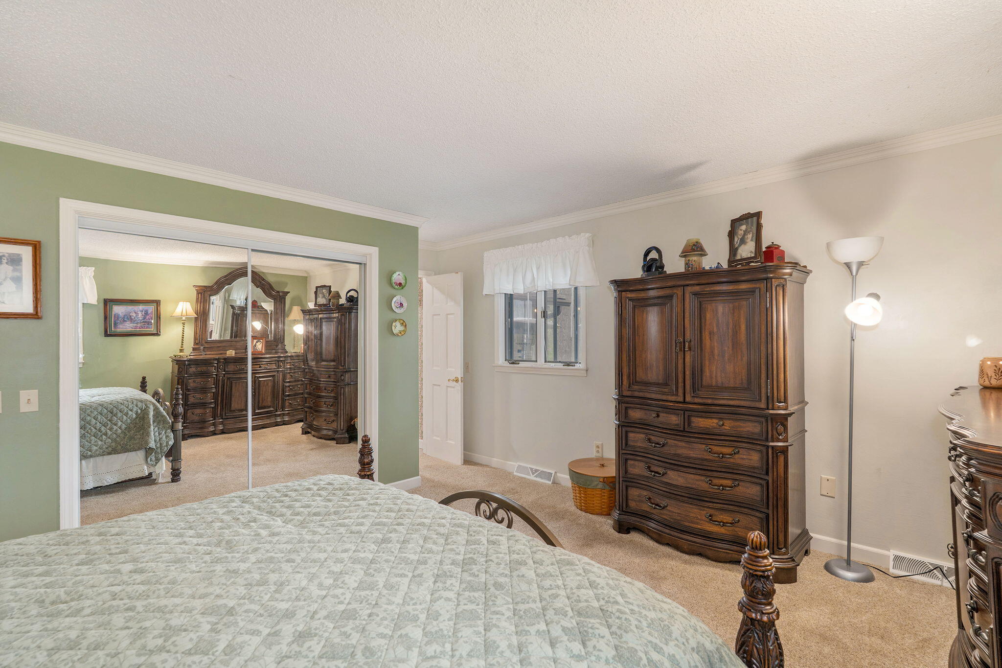 103 R J Lane Property Photo 21