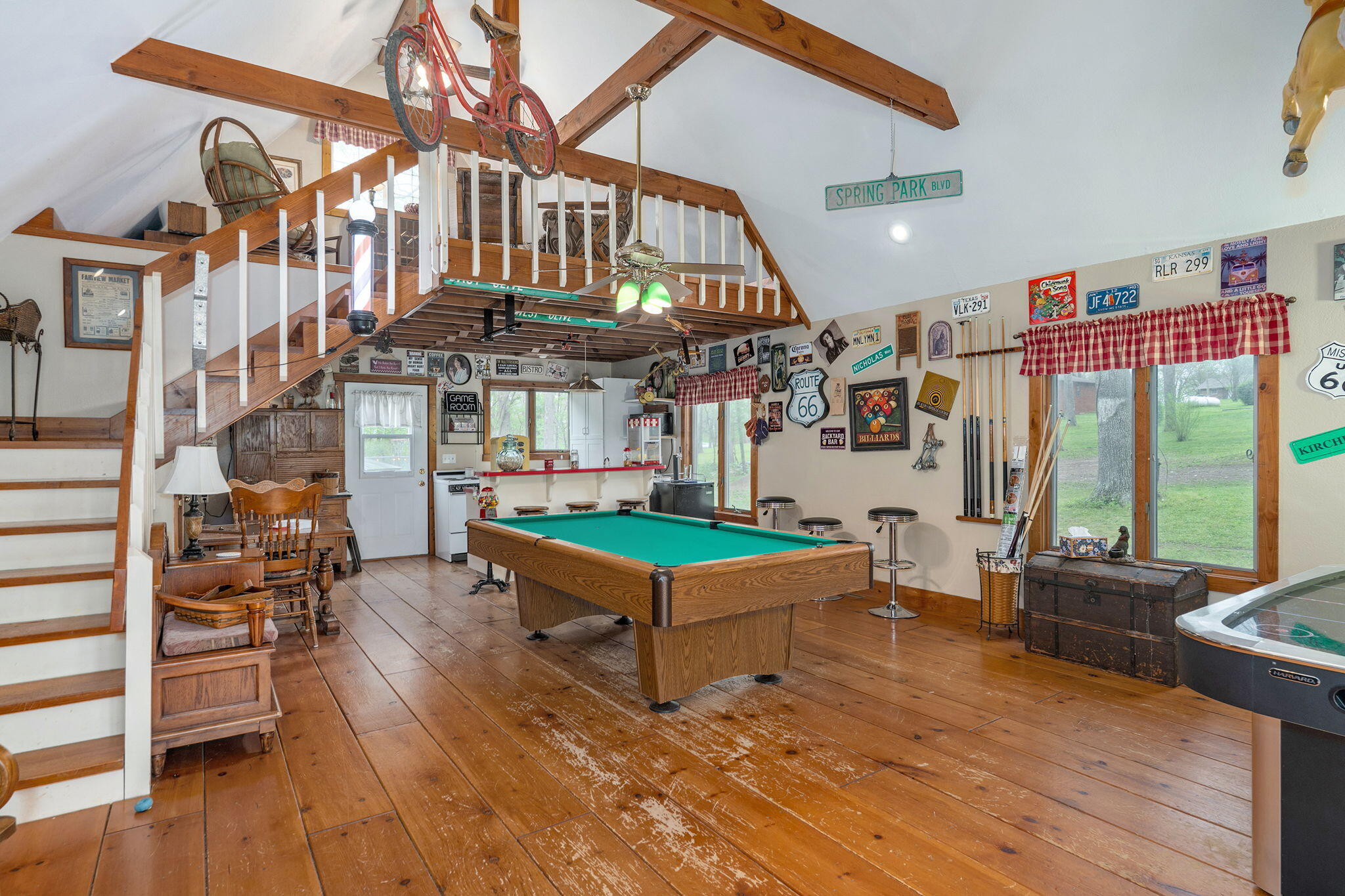 103 R J Lane Property Photo 44