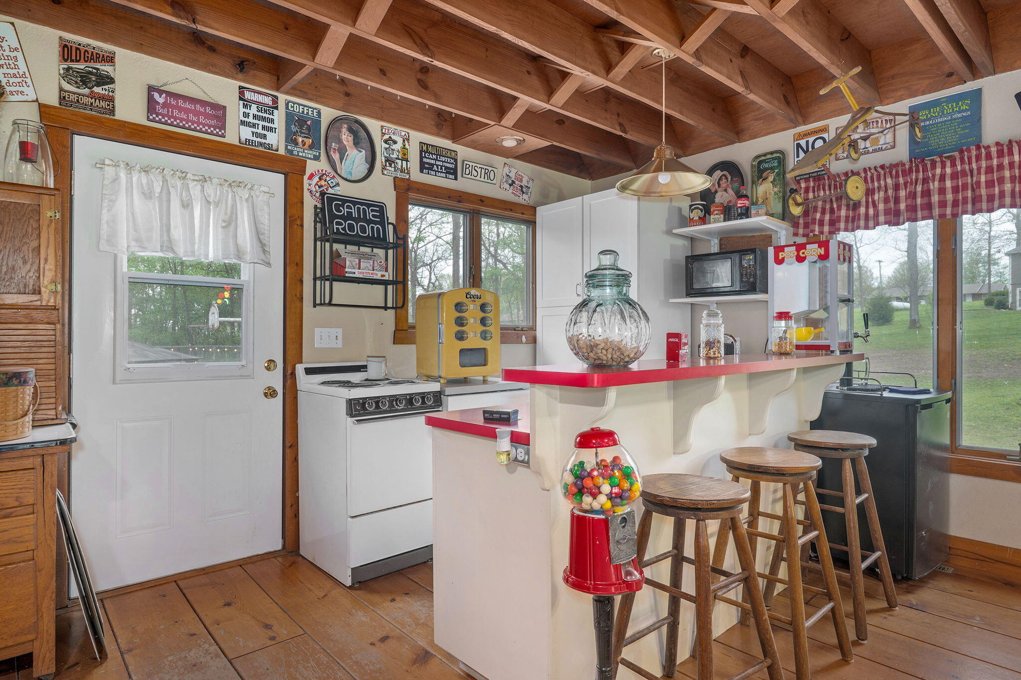 103 R J Lane Property Photo 47