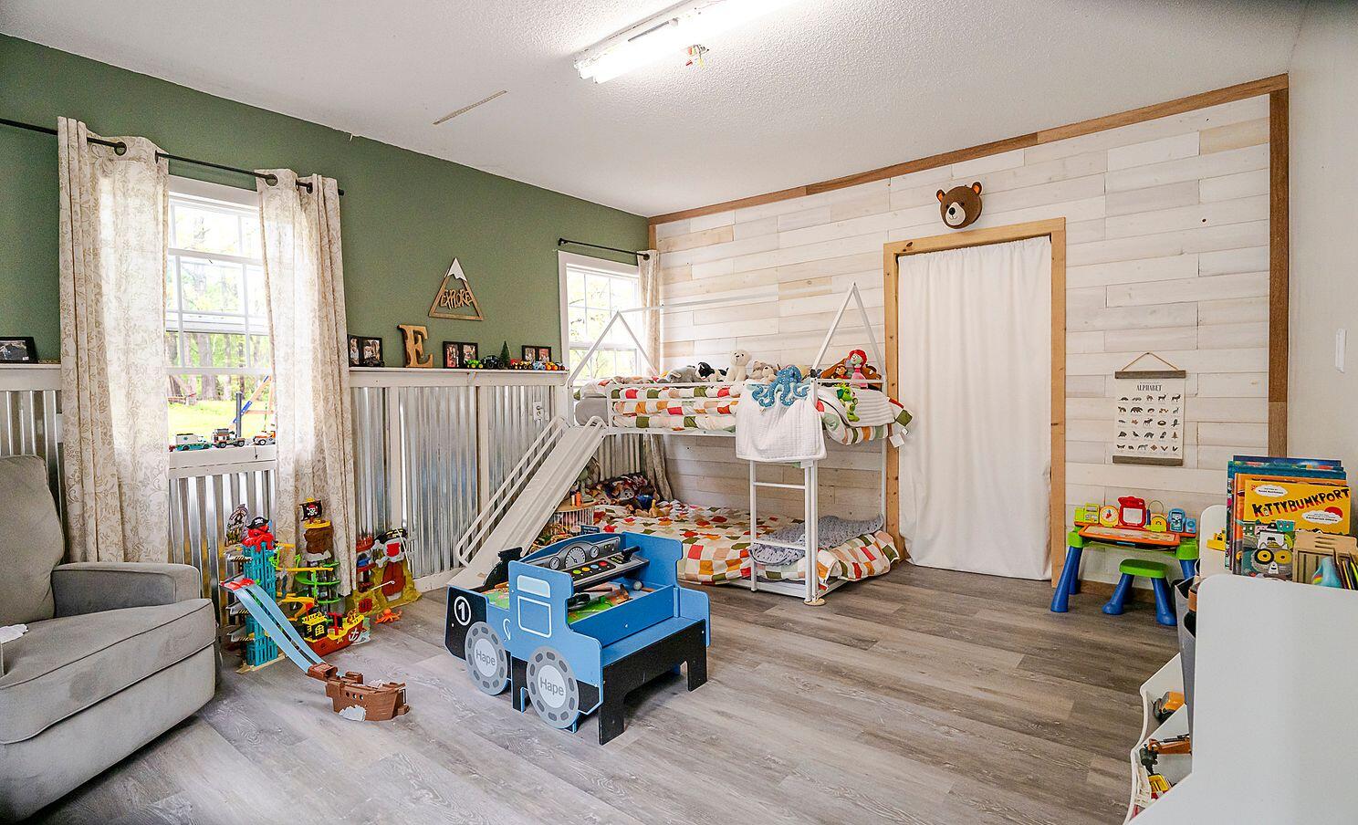 1007 Fish N Fun Drive Property Photo 14