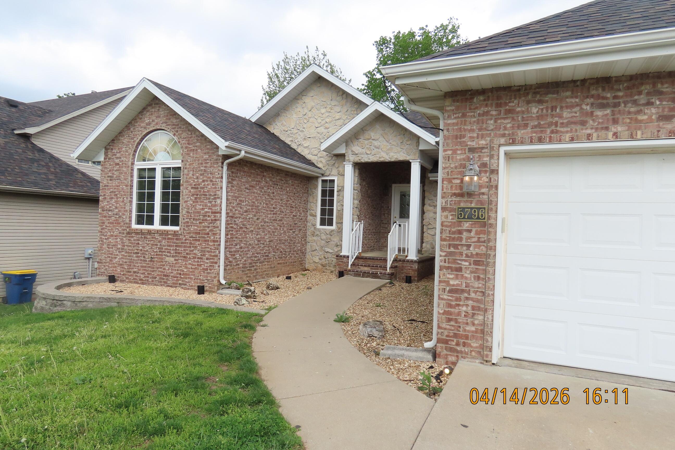 5796 South Parkhill Avenue Property Photo 1