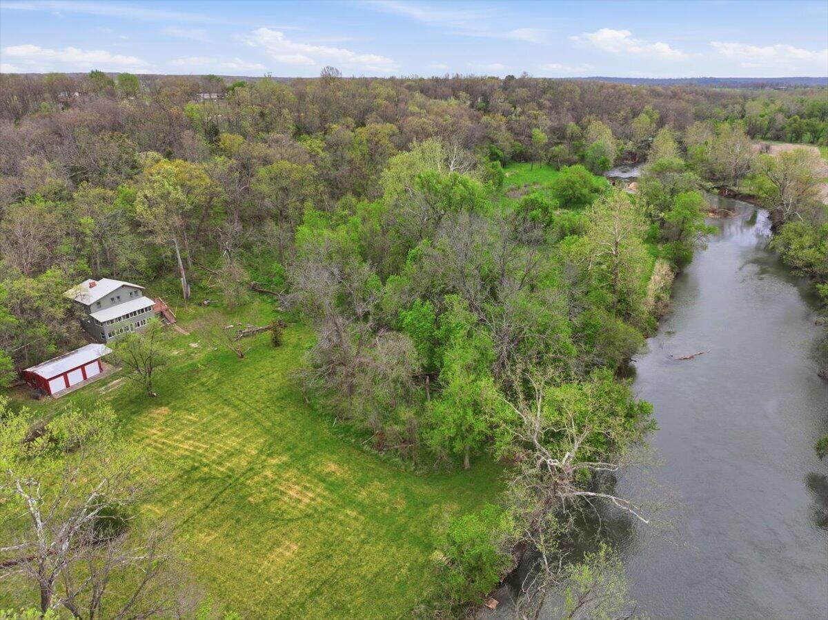 82 Watermill Road Property Photo 1