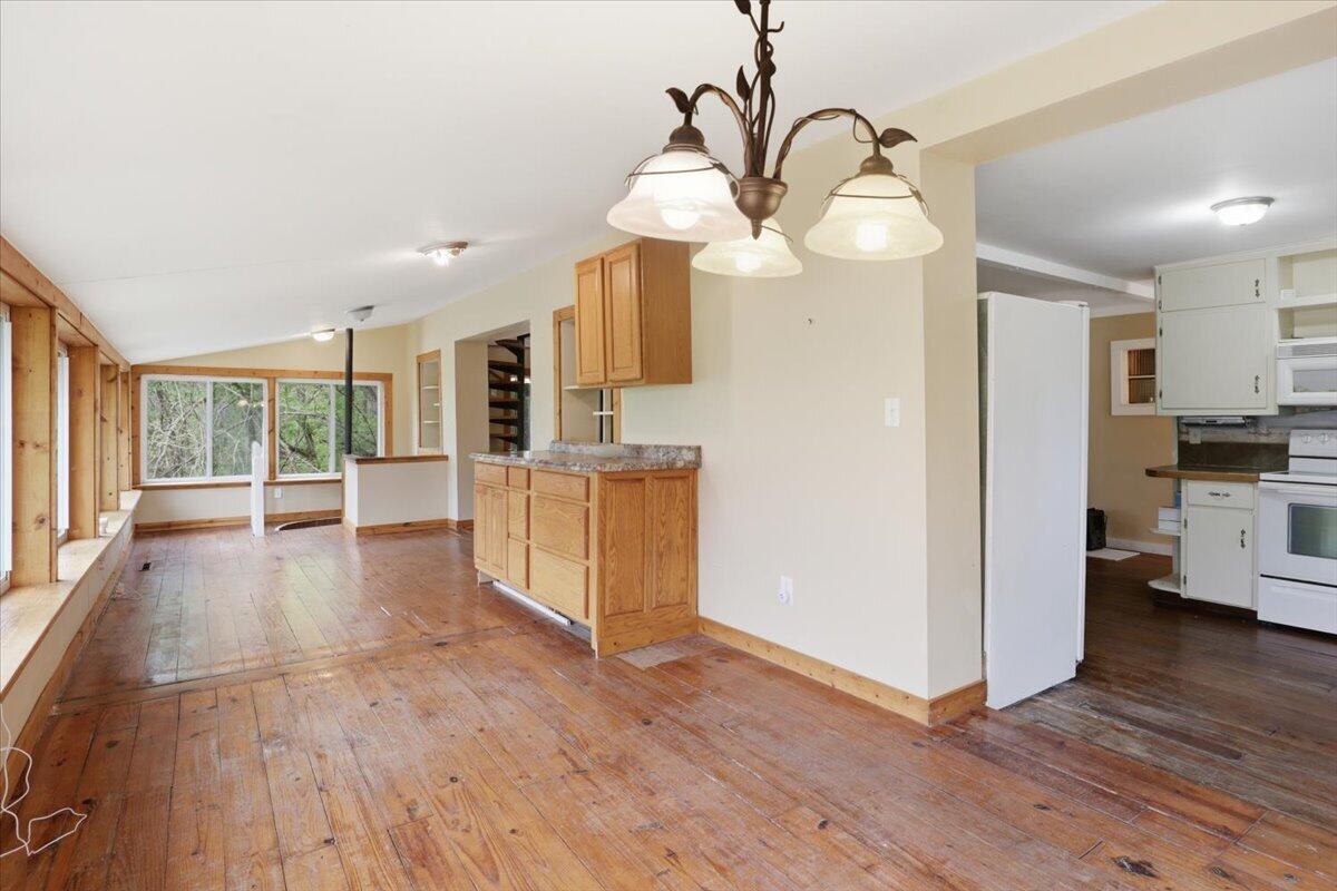 82 Watermill Road Property Photo 19