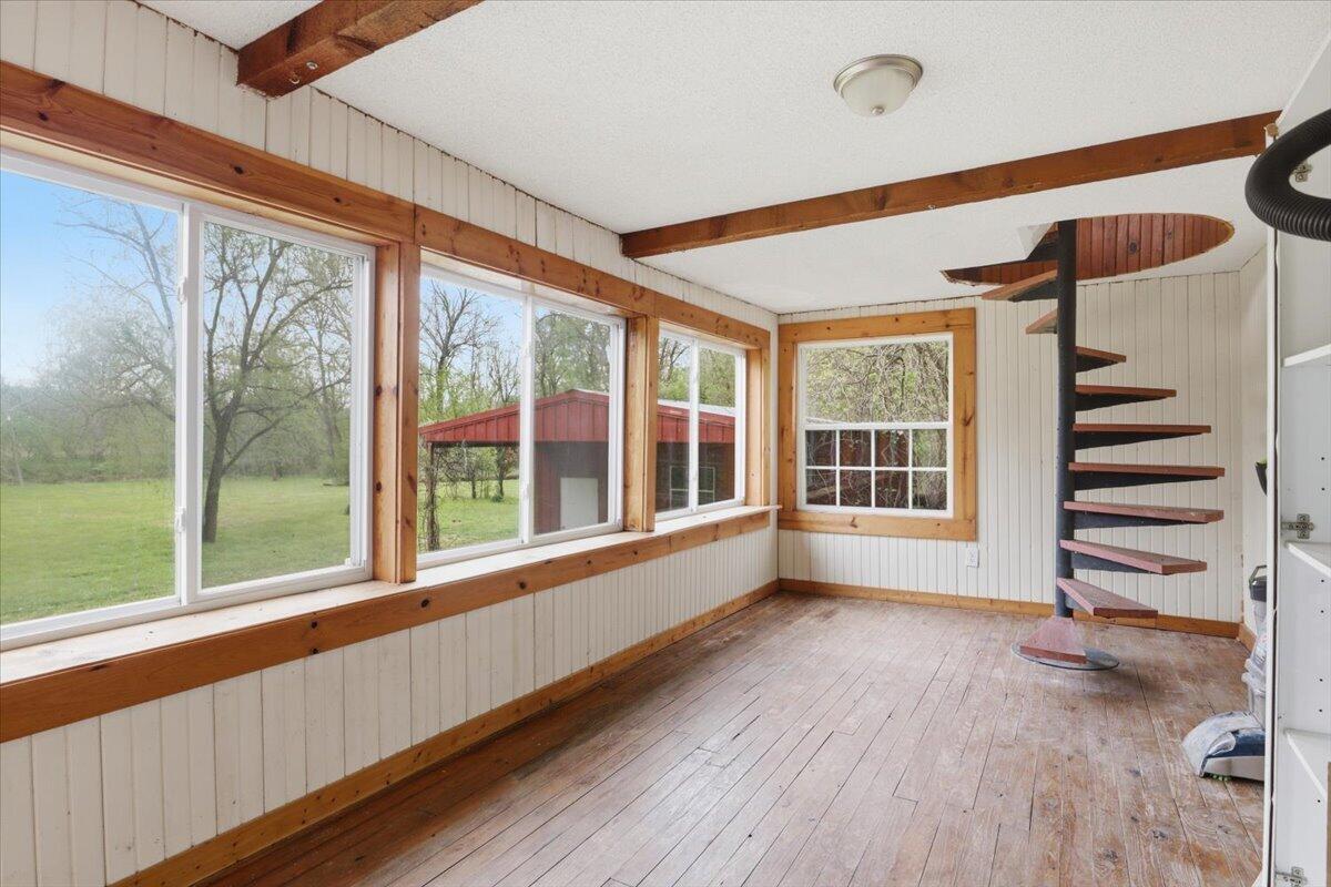 82 Watermill Road Property Photo 25