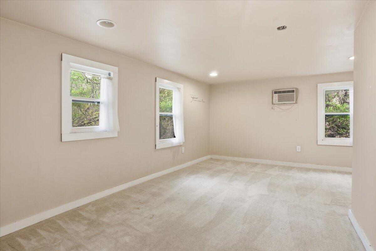 82 Watermill Road Property Photo 27