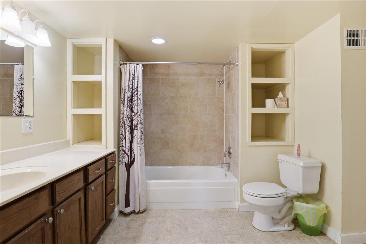 82 Watermill Road Property Photo 42